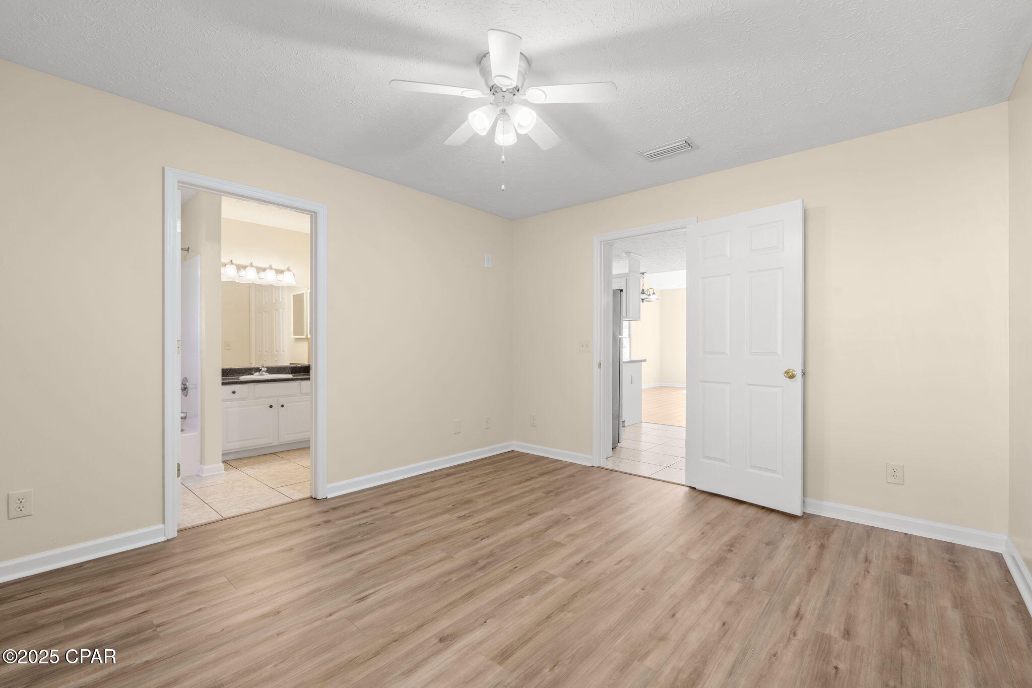 Image 18 For 186 White Cap Way