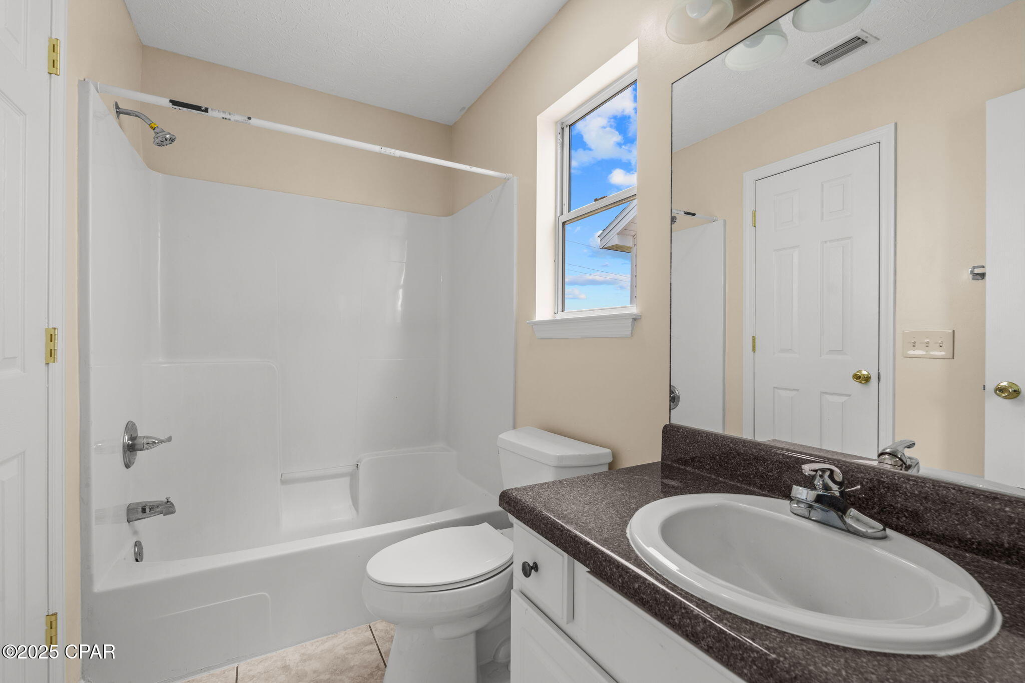 Image 25 For 186 White Cap Way