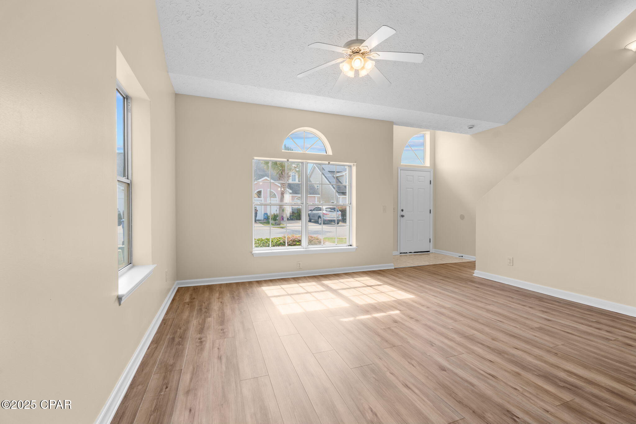 Image 8 For 186 White Cap Way