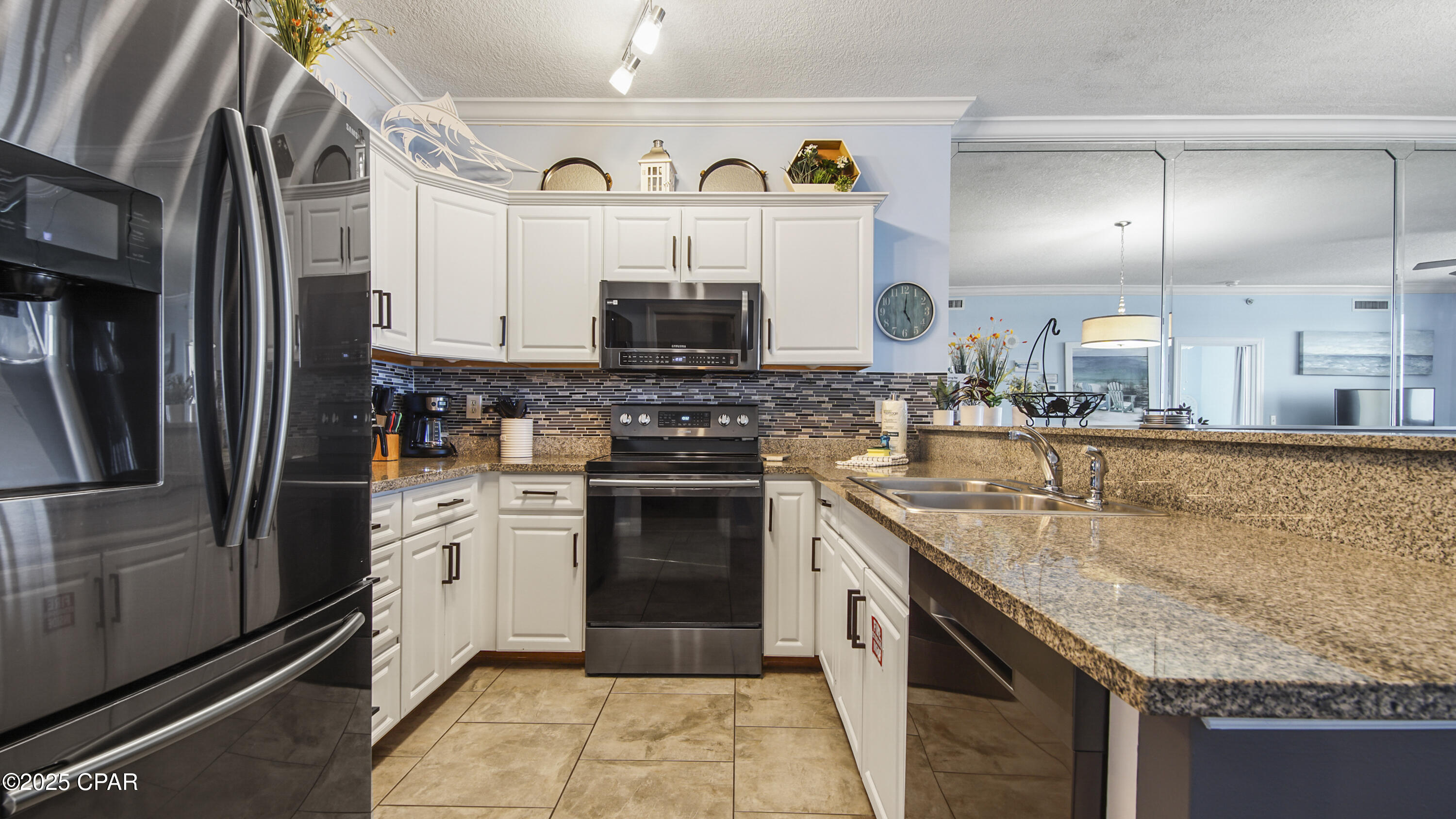 Image 17 For 10519 Front Beach Road 1904b