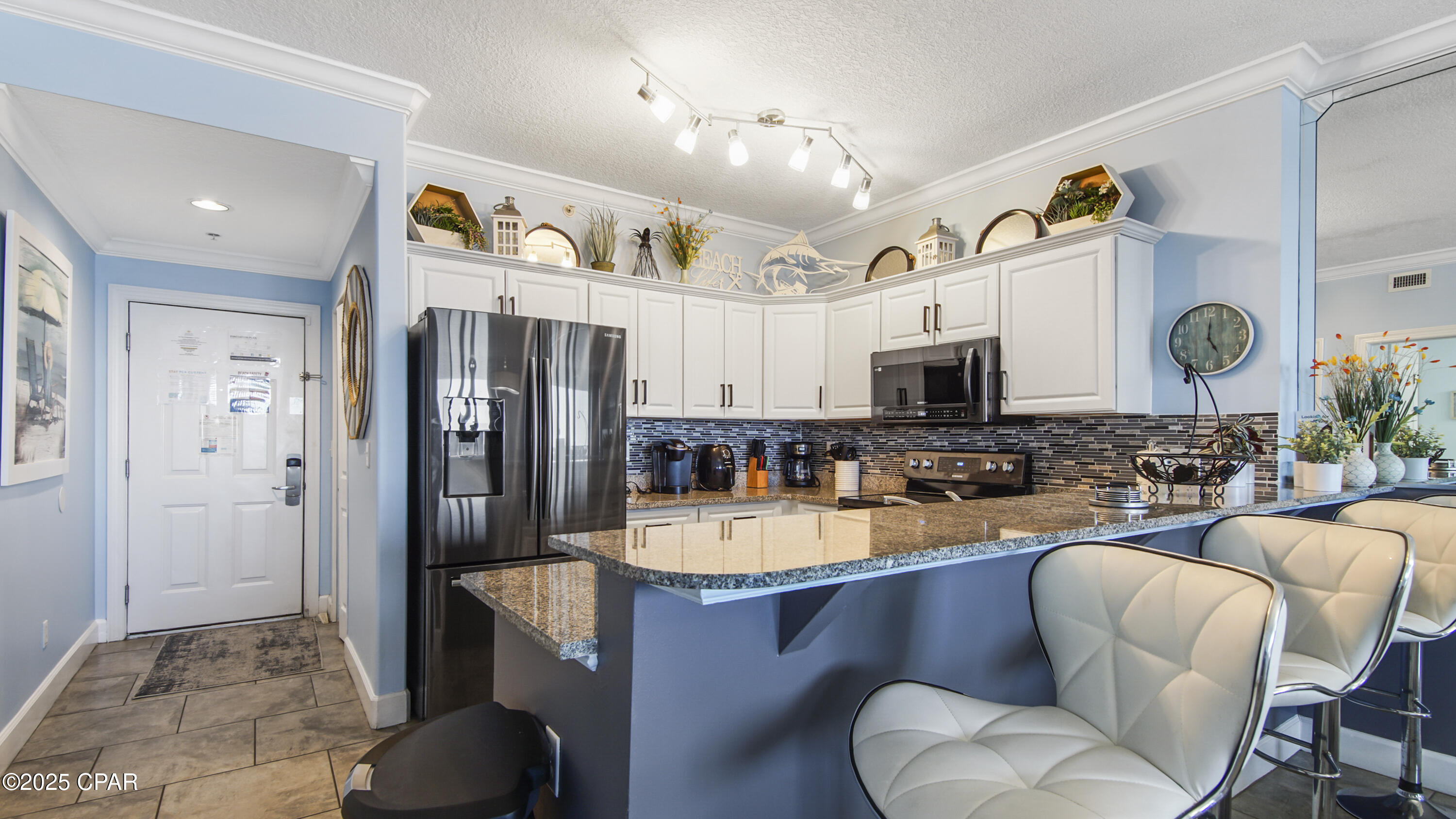 Image 19 For 10519 Front Beach Road 1904b