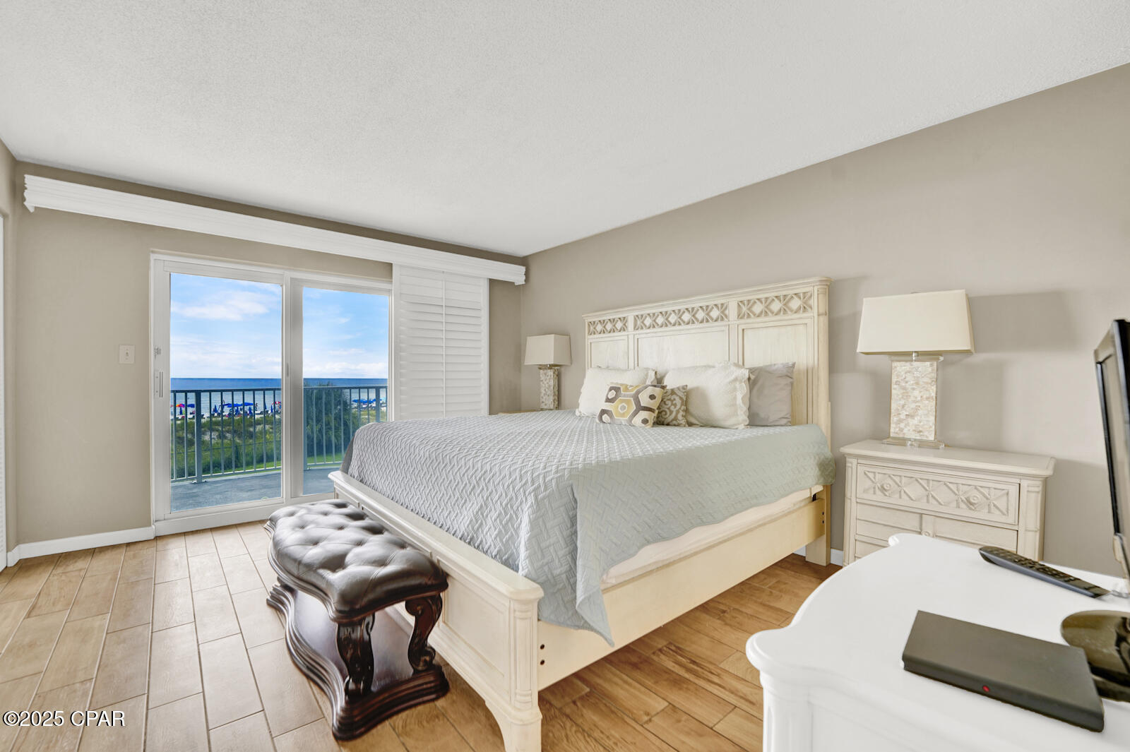 Image 10 For 4425 Thomas Drive 103t