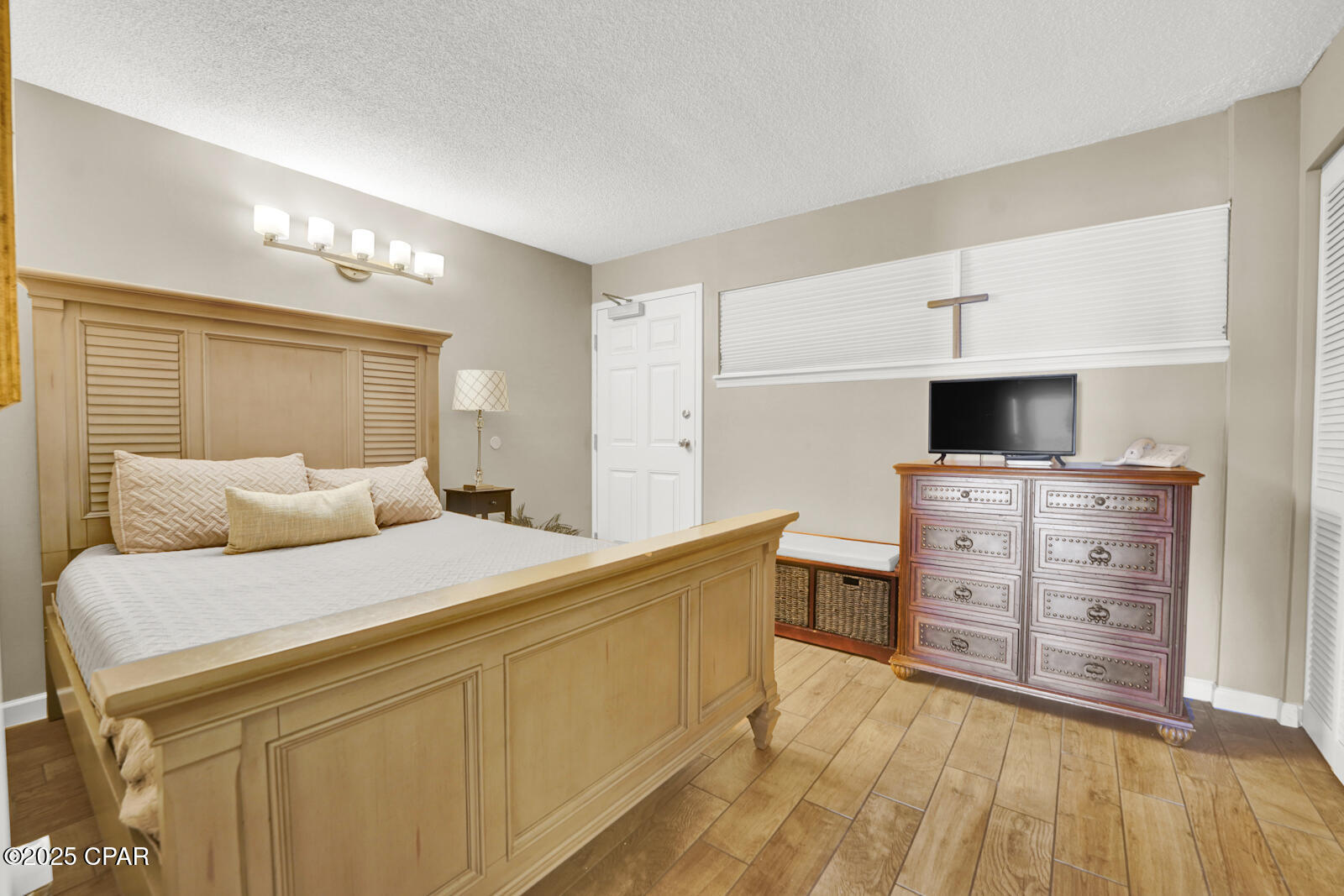 Image 15 For 4425 Thomas Drive 103t