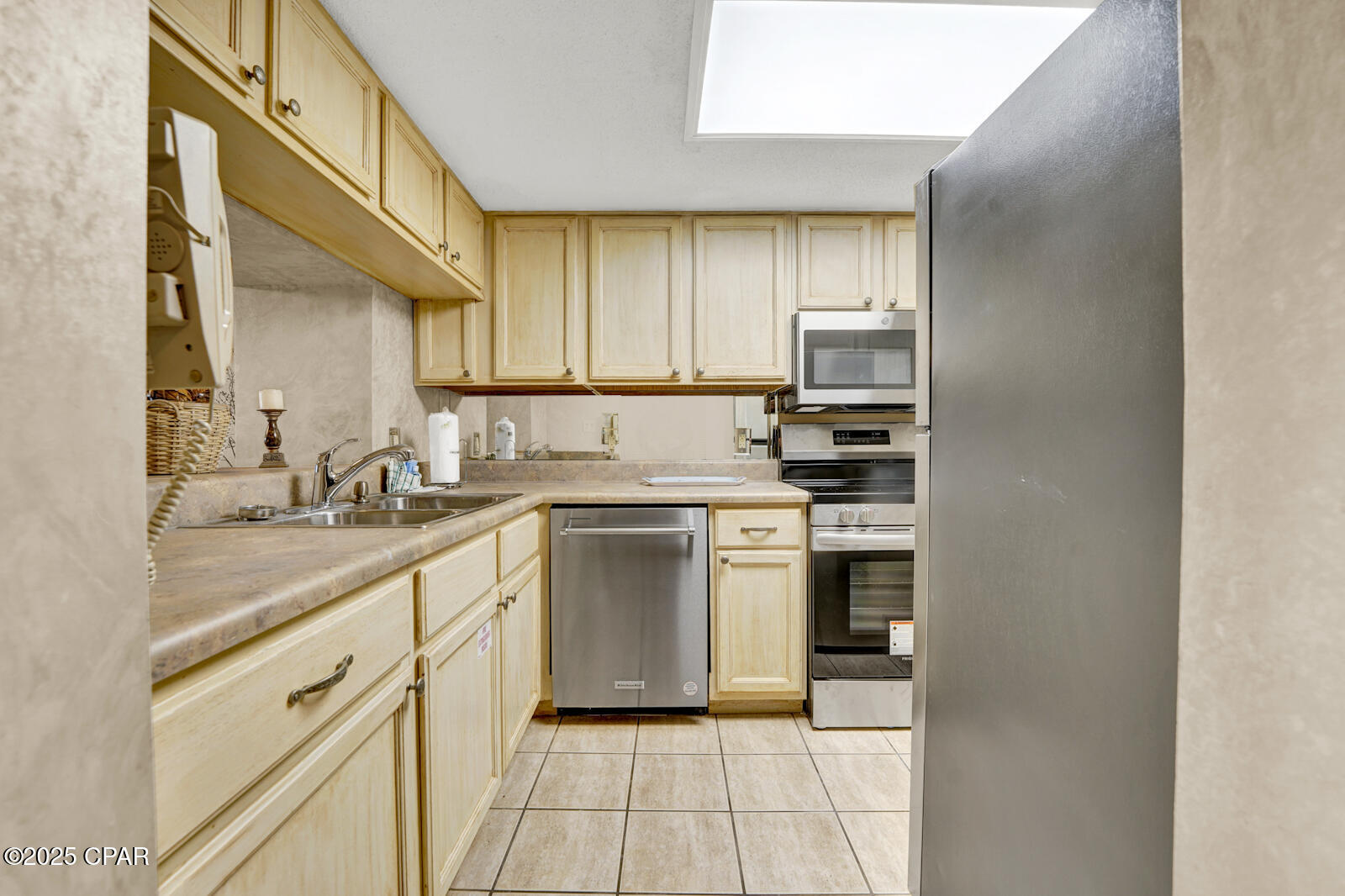 Image 22 For 4425 Thomas Drive 103t