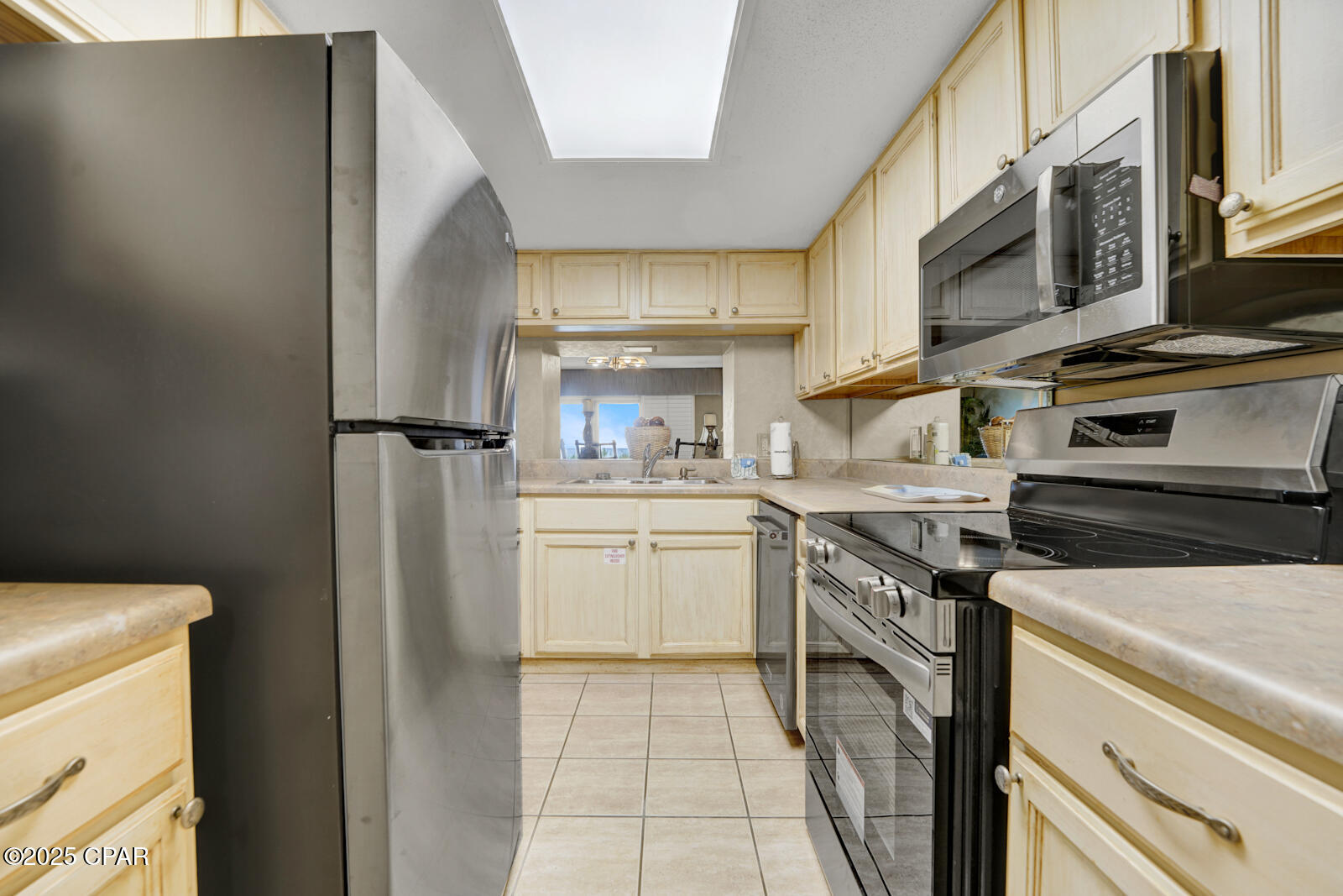 Image 26 For 4425 Thomas Drive 103t