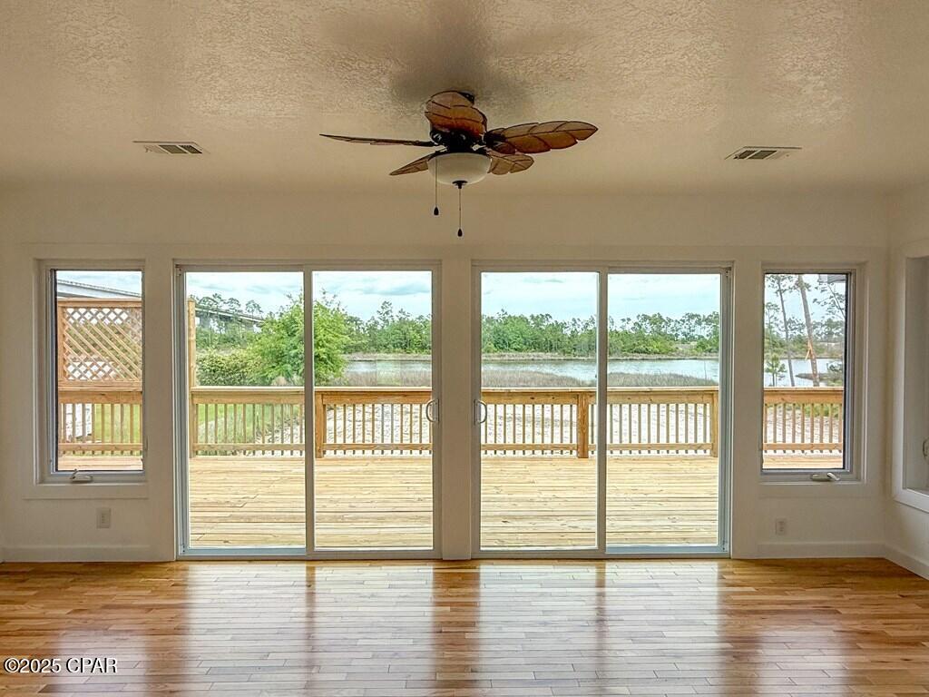 Image 15 For 178 Canal Drive