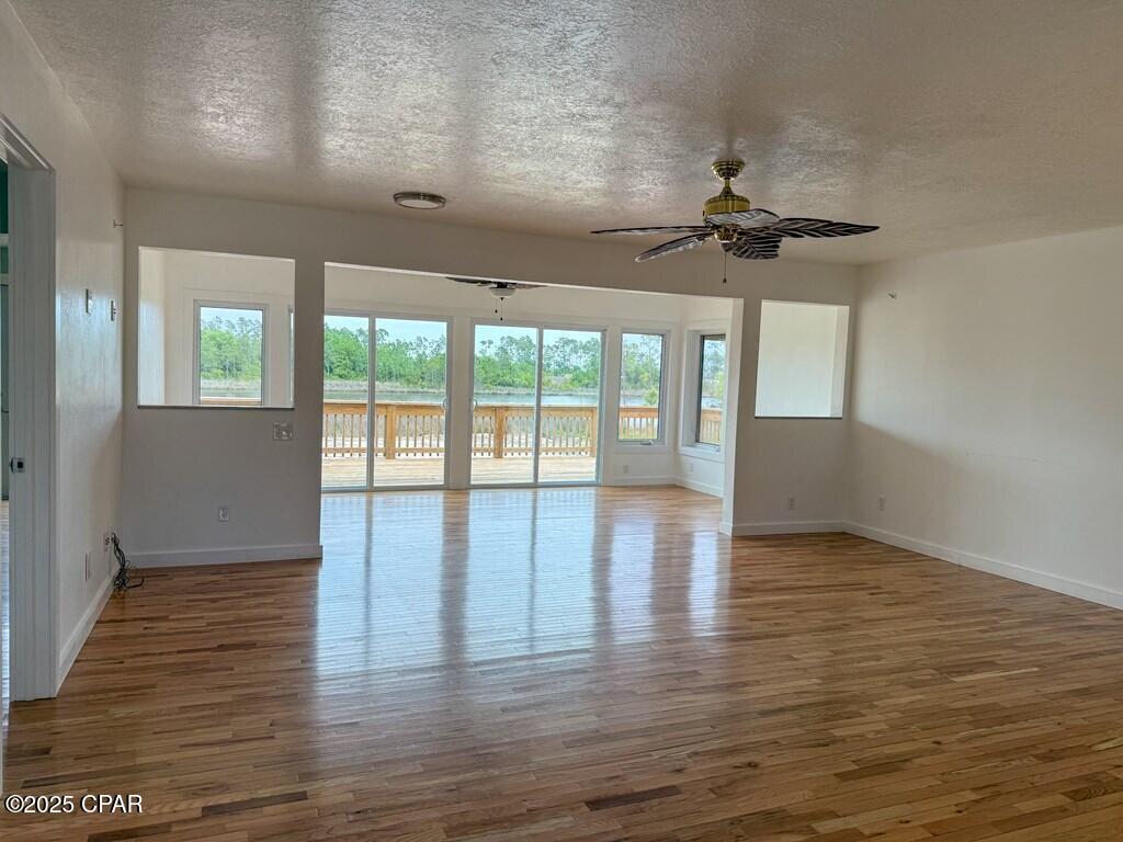 Image 16 For 178 Canal Drive