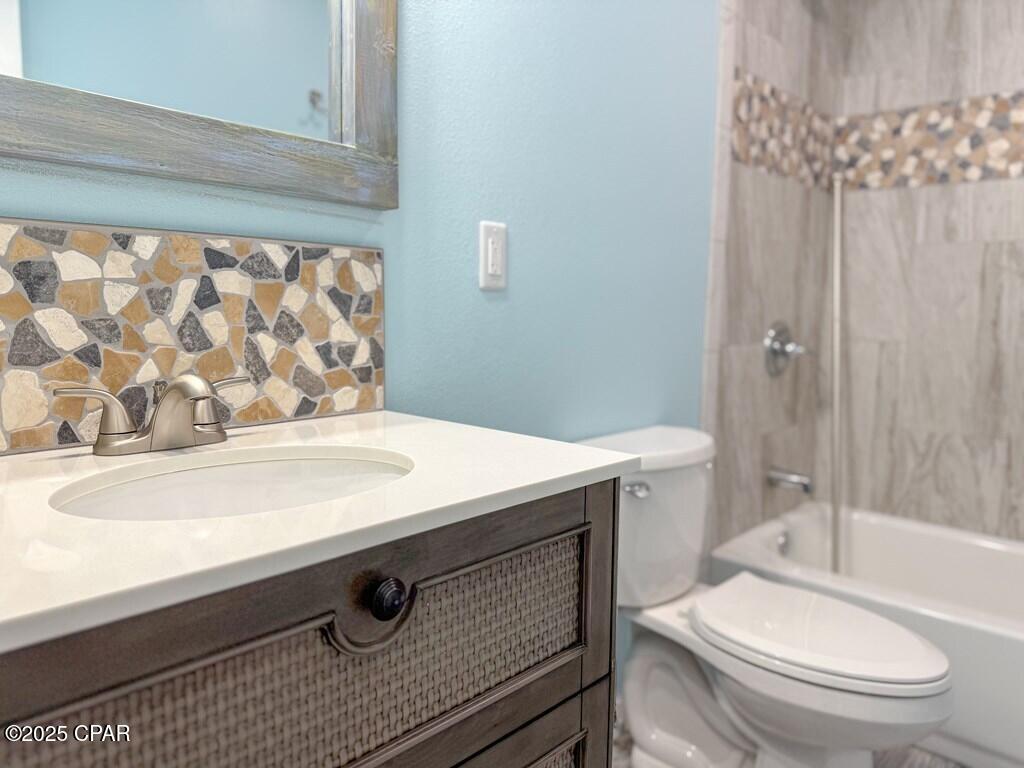 Image 22 For 178 Canal Drive