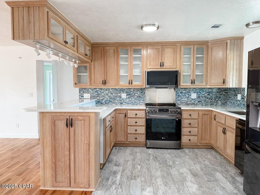 Image 6 For 178 Canal Drive