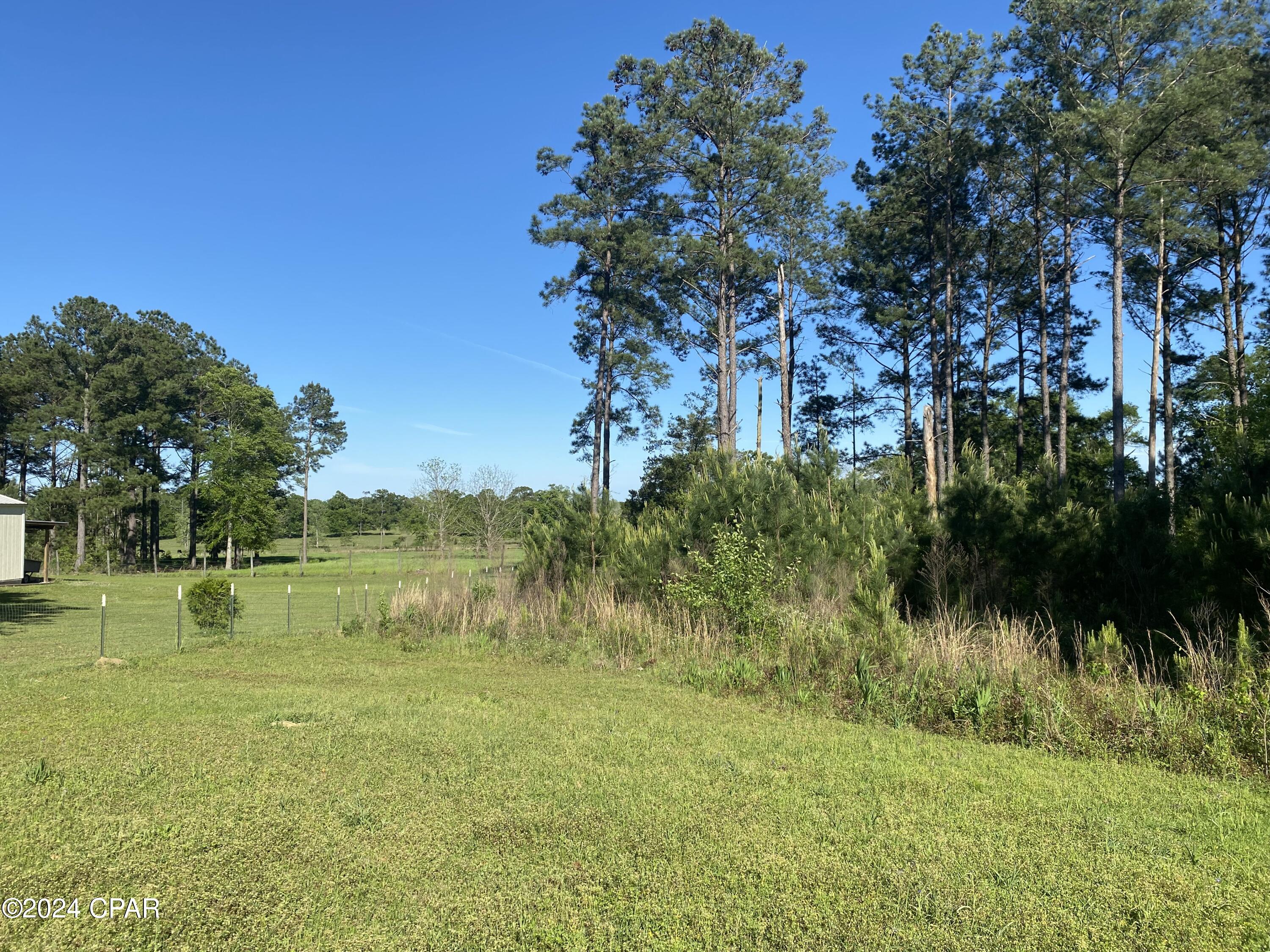 Homes for sale in Bonifay, FL | 2338 Sweetgum Dr, Bonifay, FL 32425 | MLS# 762659