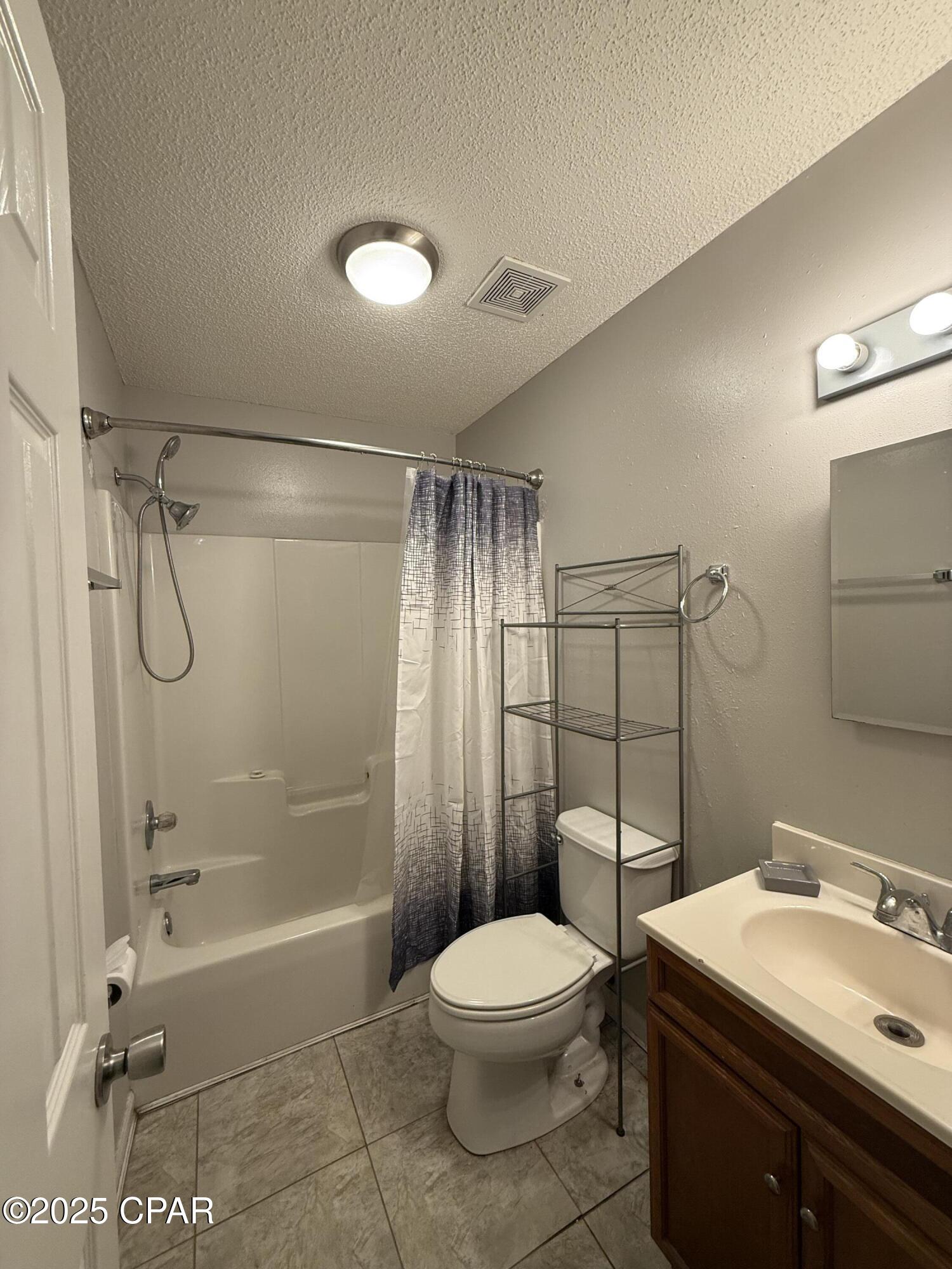 Listing photo id 22 for 5947 Highway 2