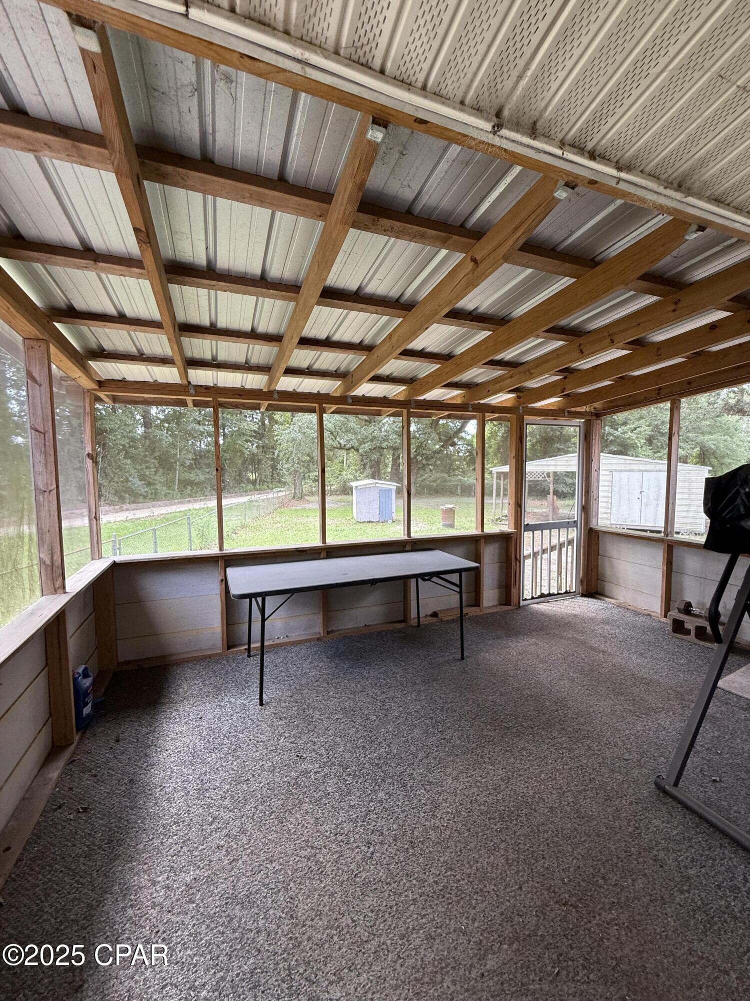 Listing photo id 29 for 5947 Highway 2