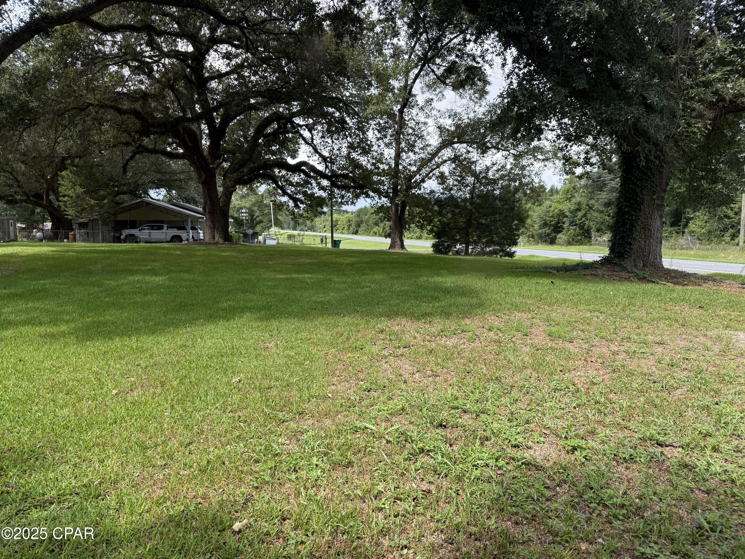 Listing photo id 35 for 5947 Highway 2