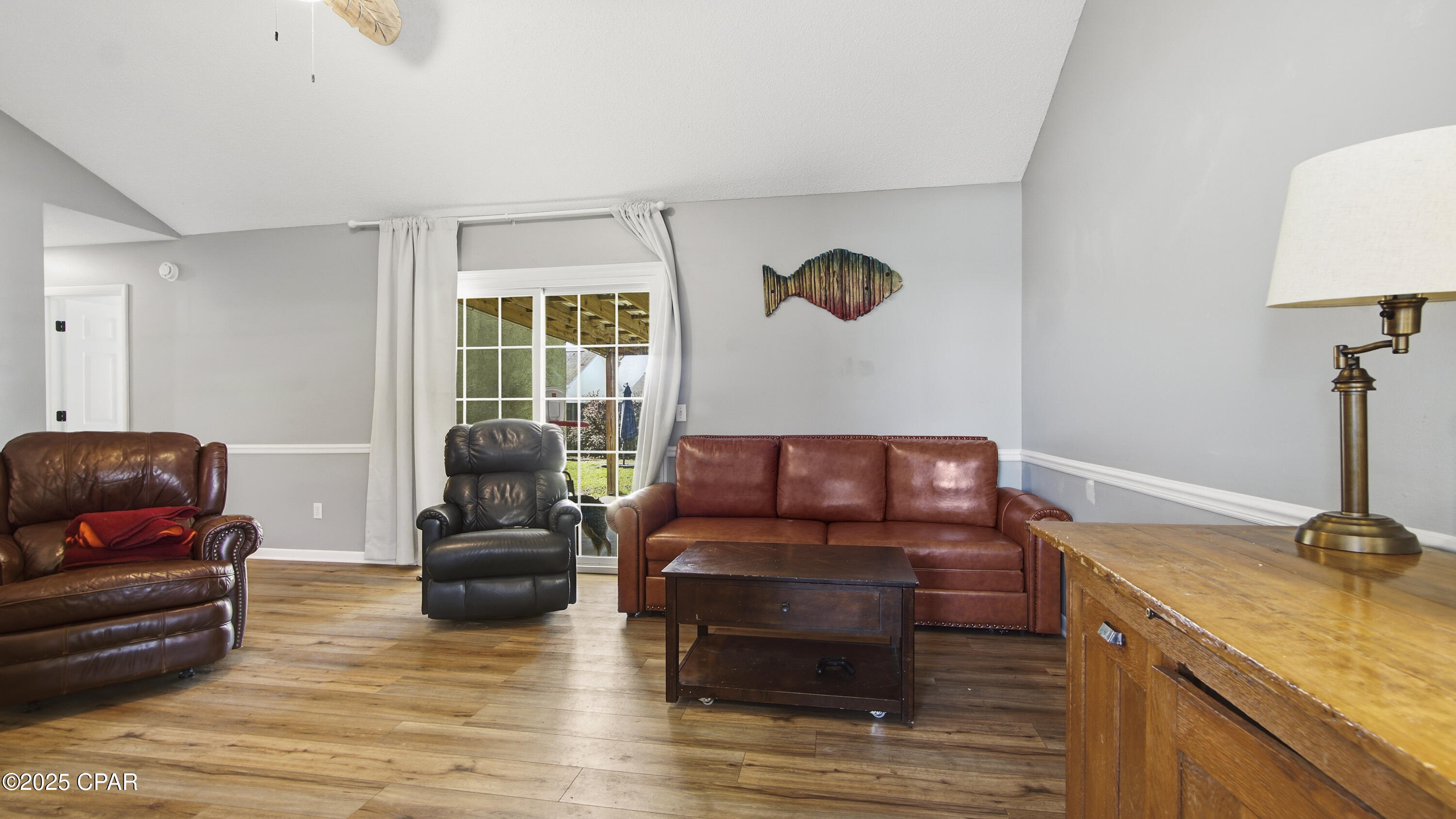 Image 10 For 17005 Guava Avenue