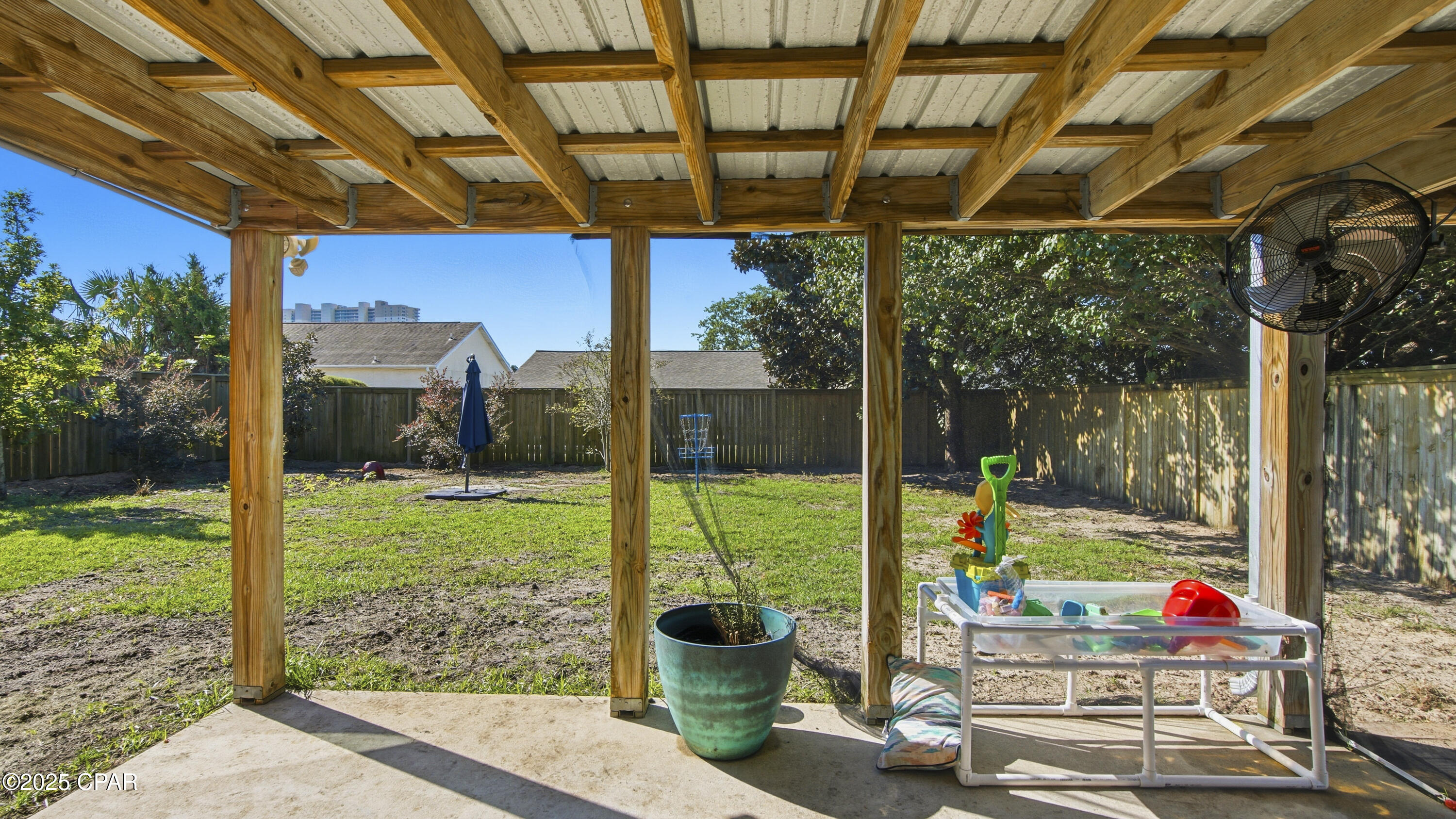 Image 26 For 17005 Guava Avenue