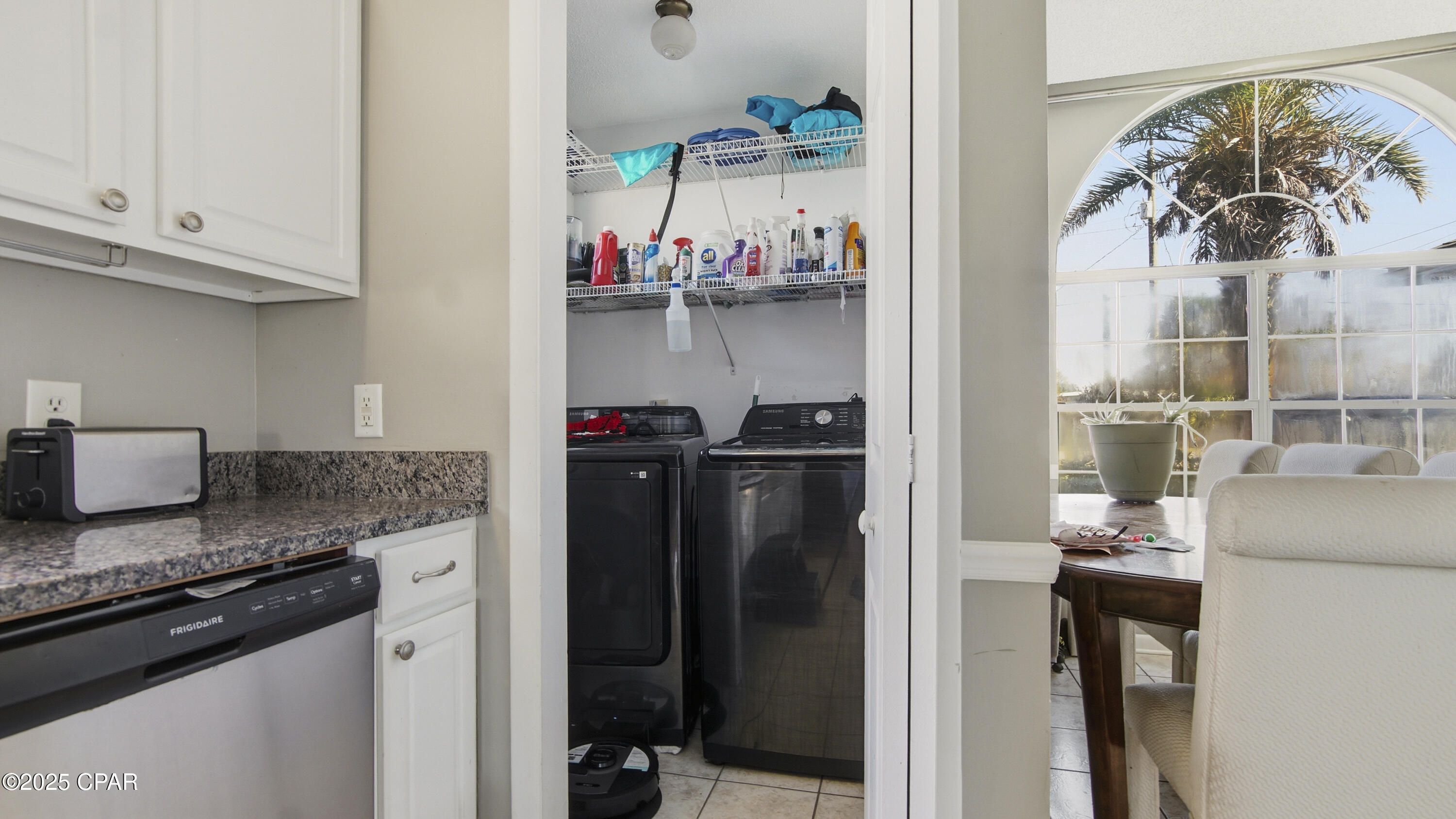 Image 9 For 17005 Guava Avenue