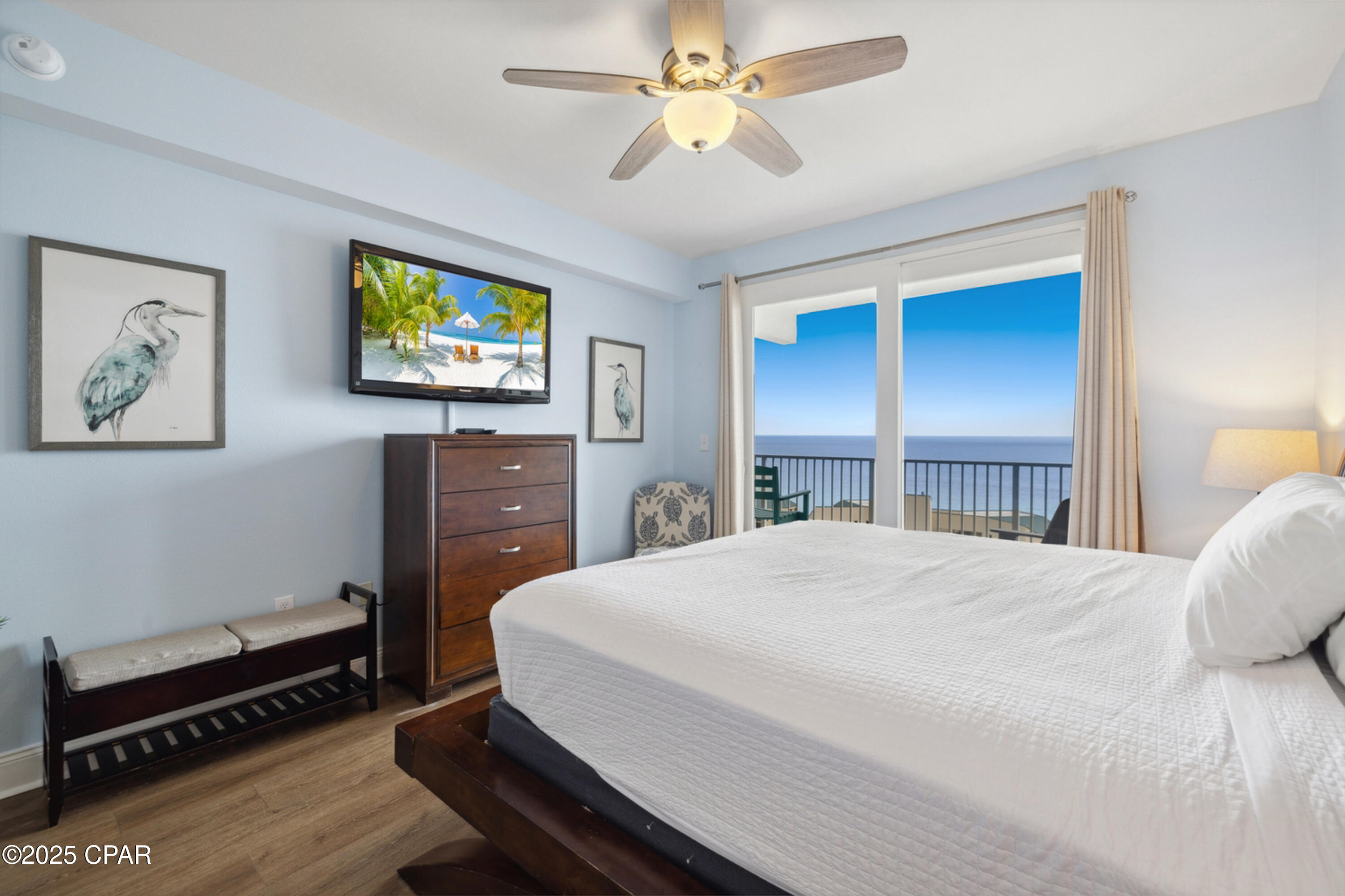 9860 S Thomas Drive 1824