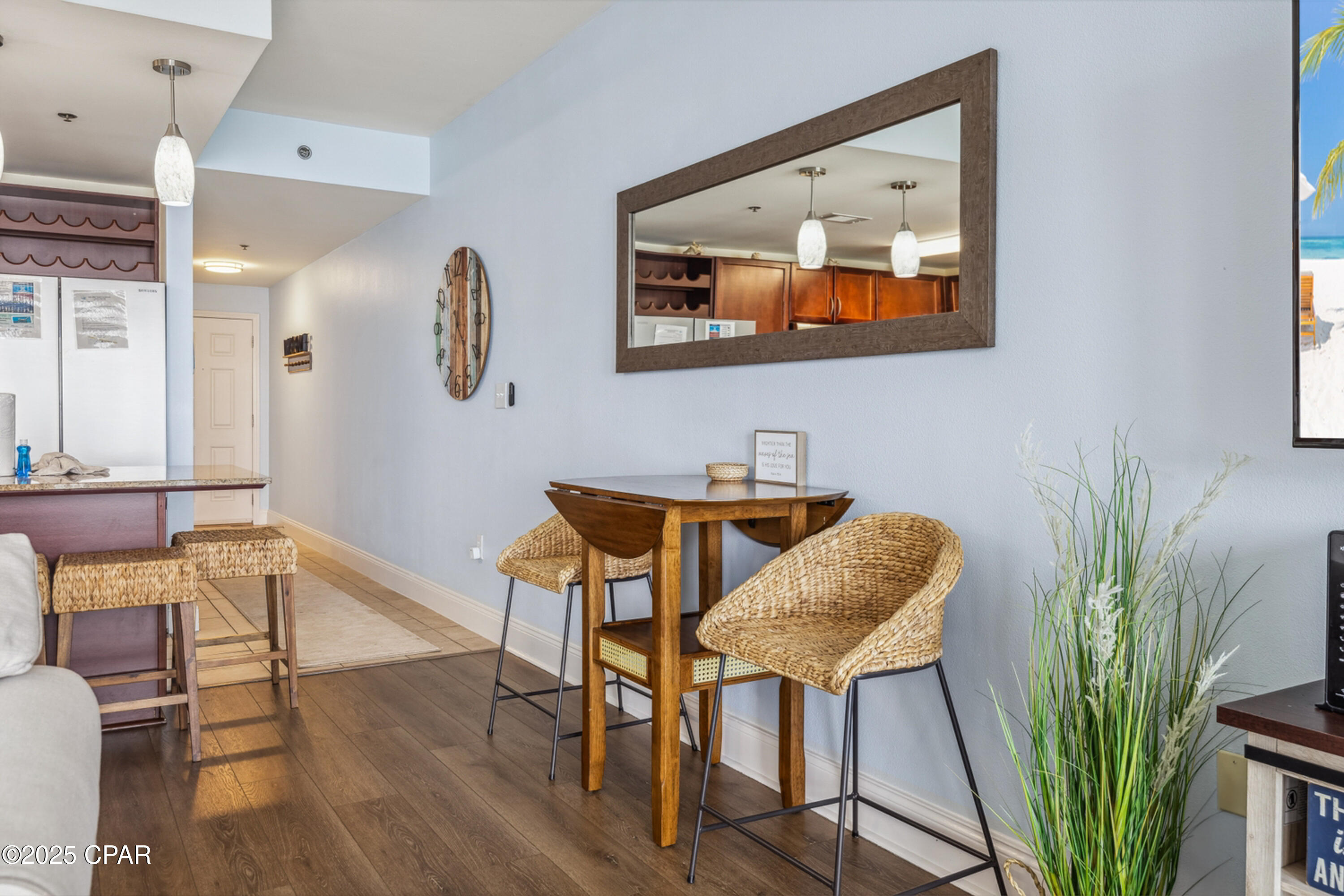 9860 S Thomas Drive 1824