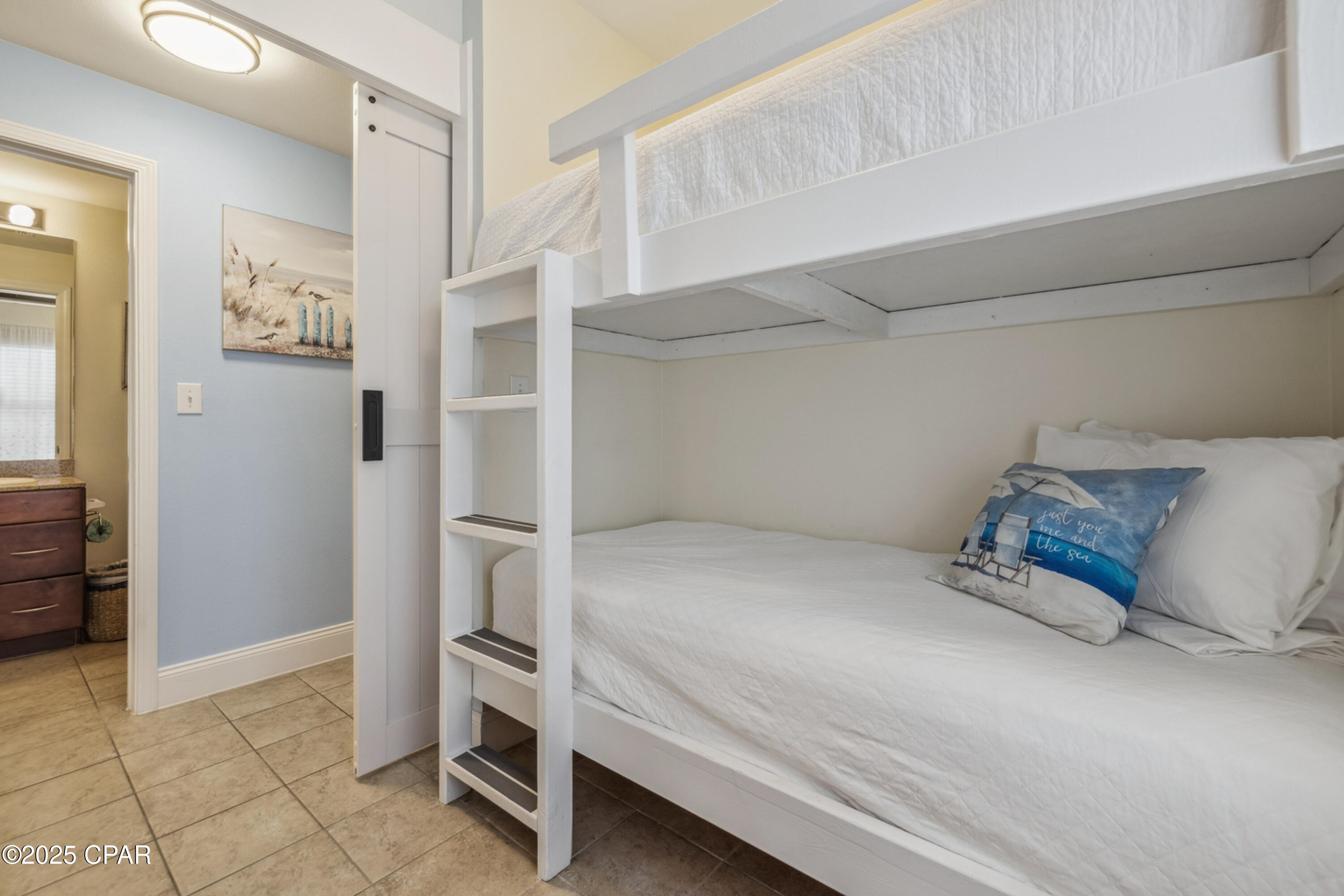 9860 S Thomas Drive 1824