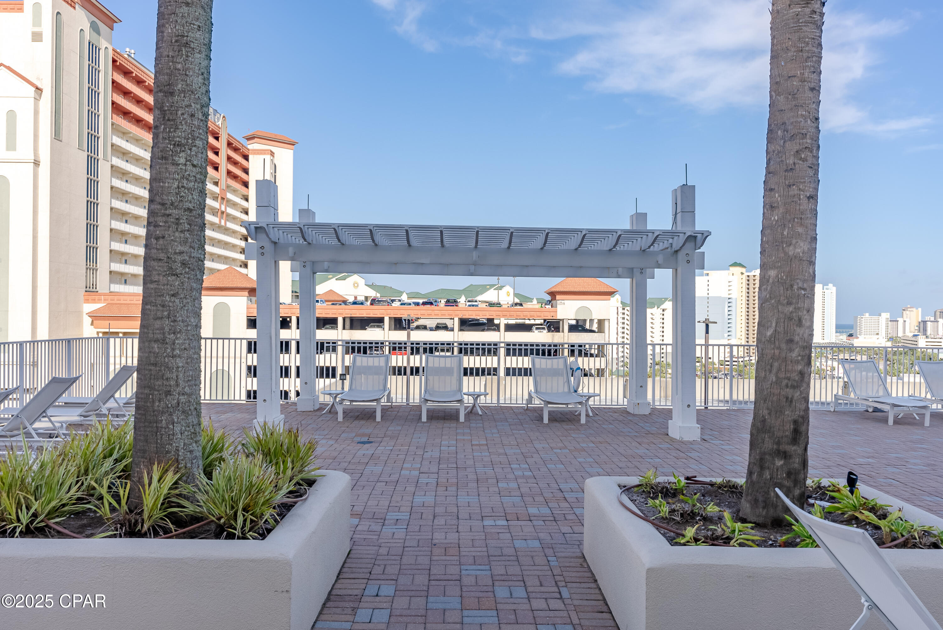 9860 S Thomas Drive 1824