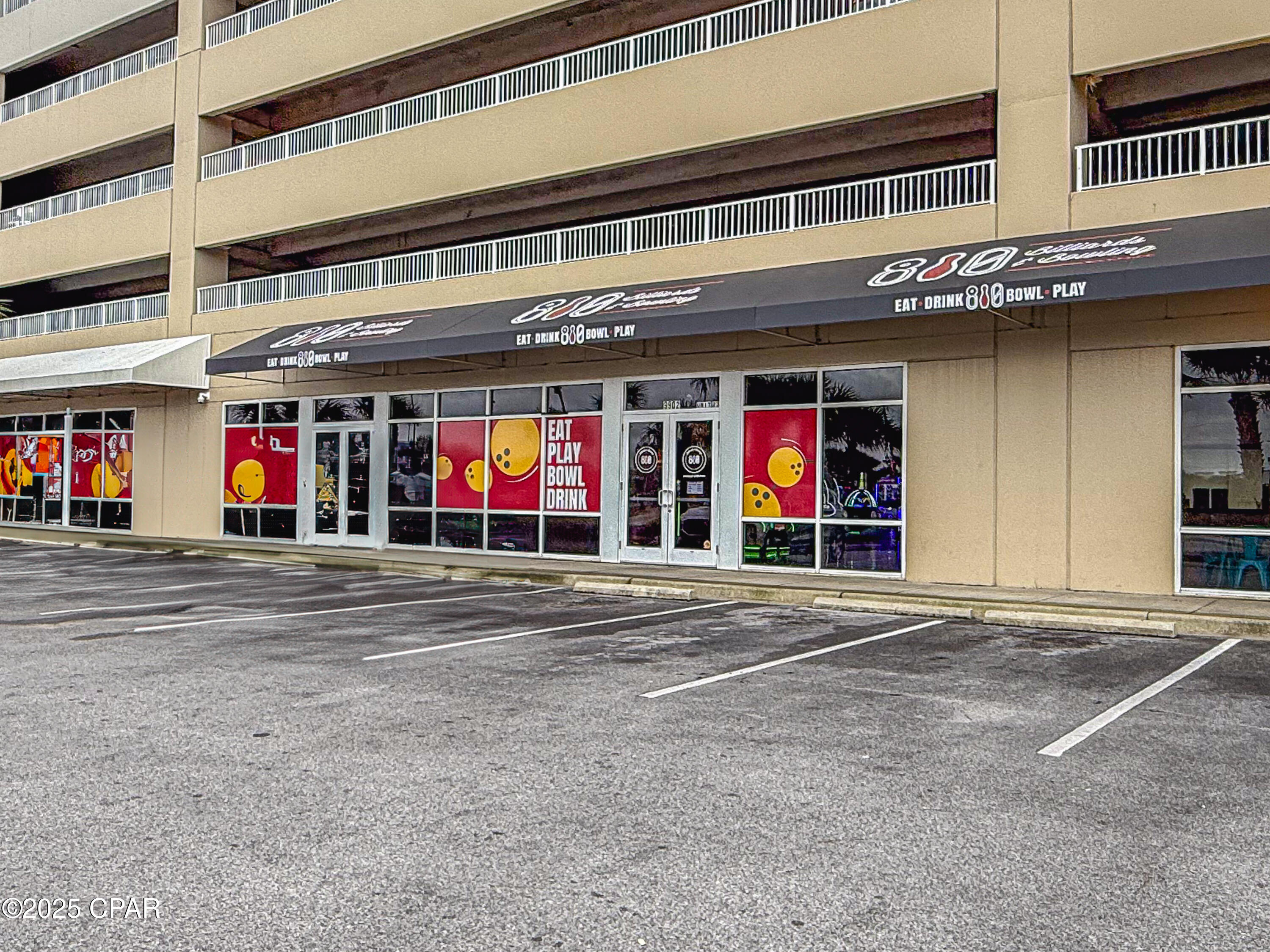 9860 S Thomas Drive 1824