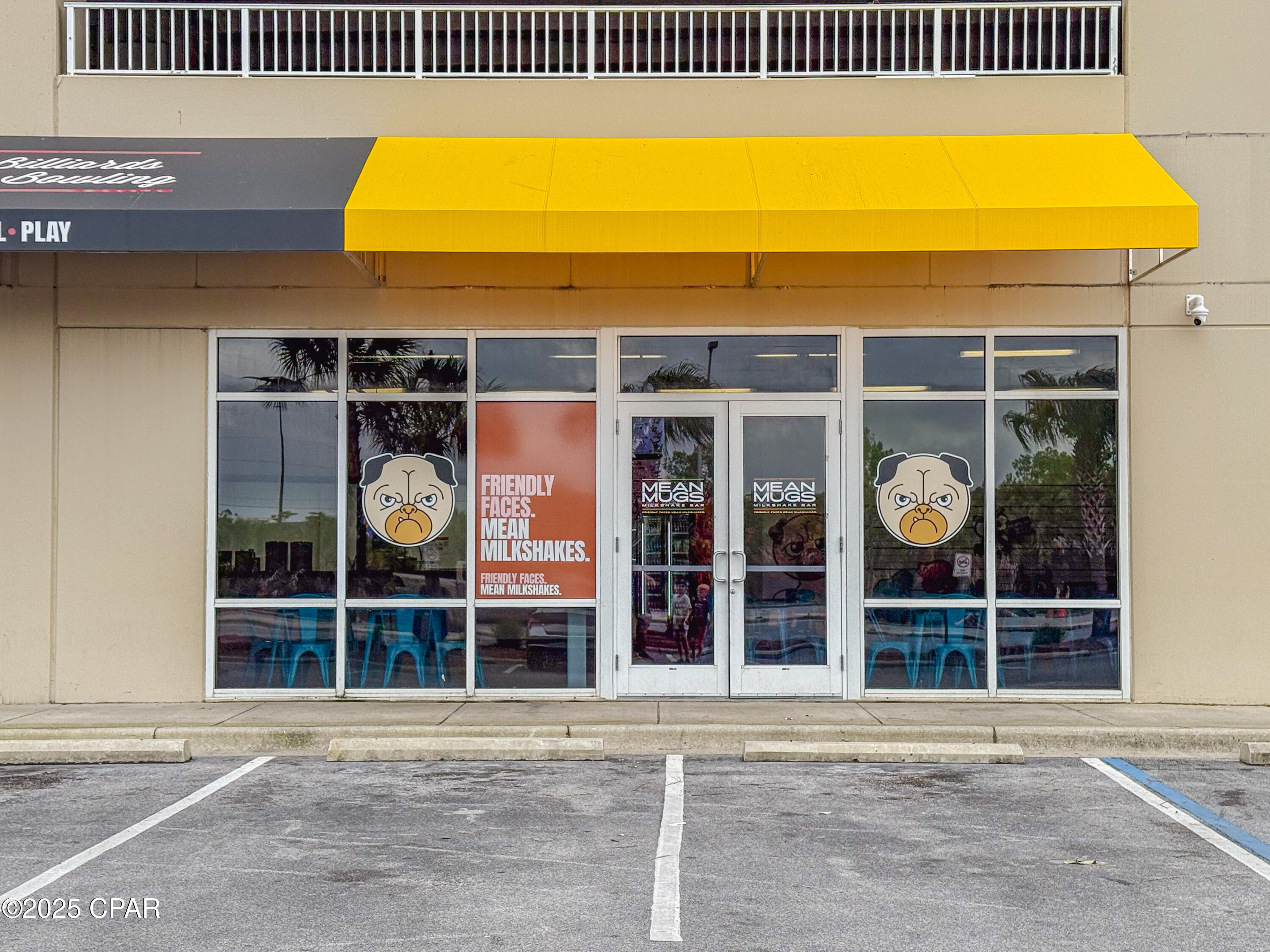 9860 S Thomas Drive 1824