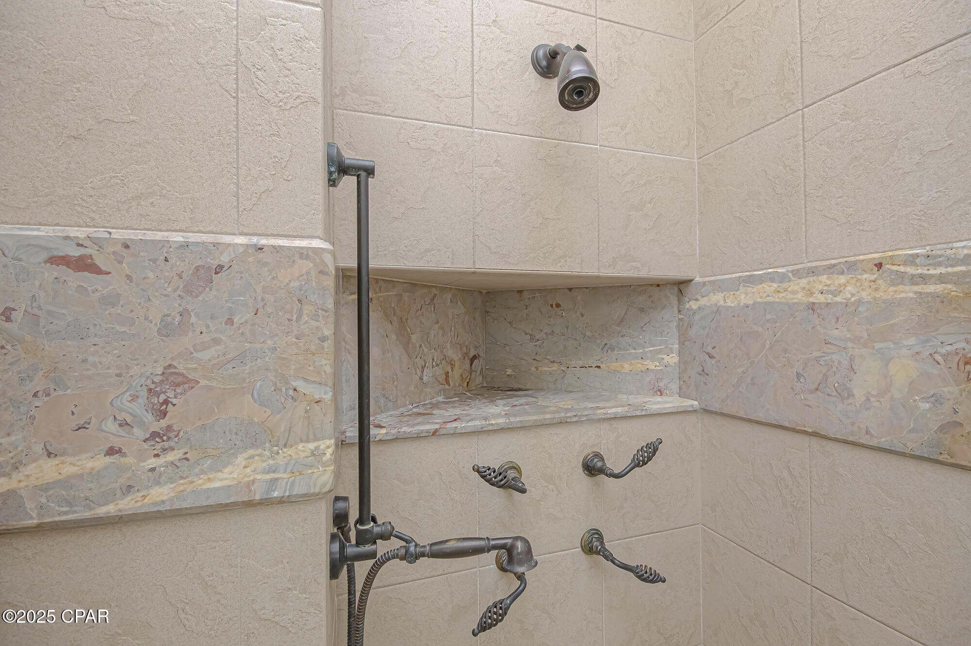 Image 35 For 3311 Harbour Place