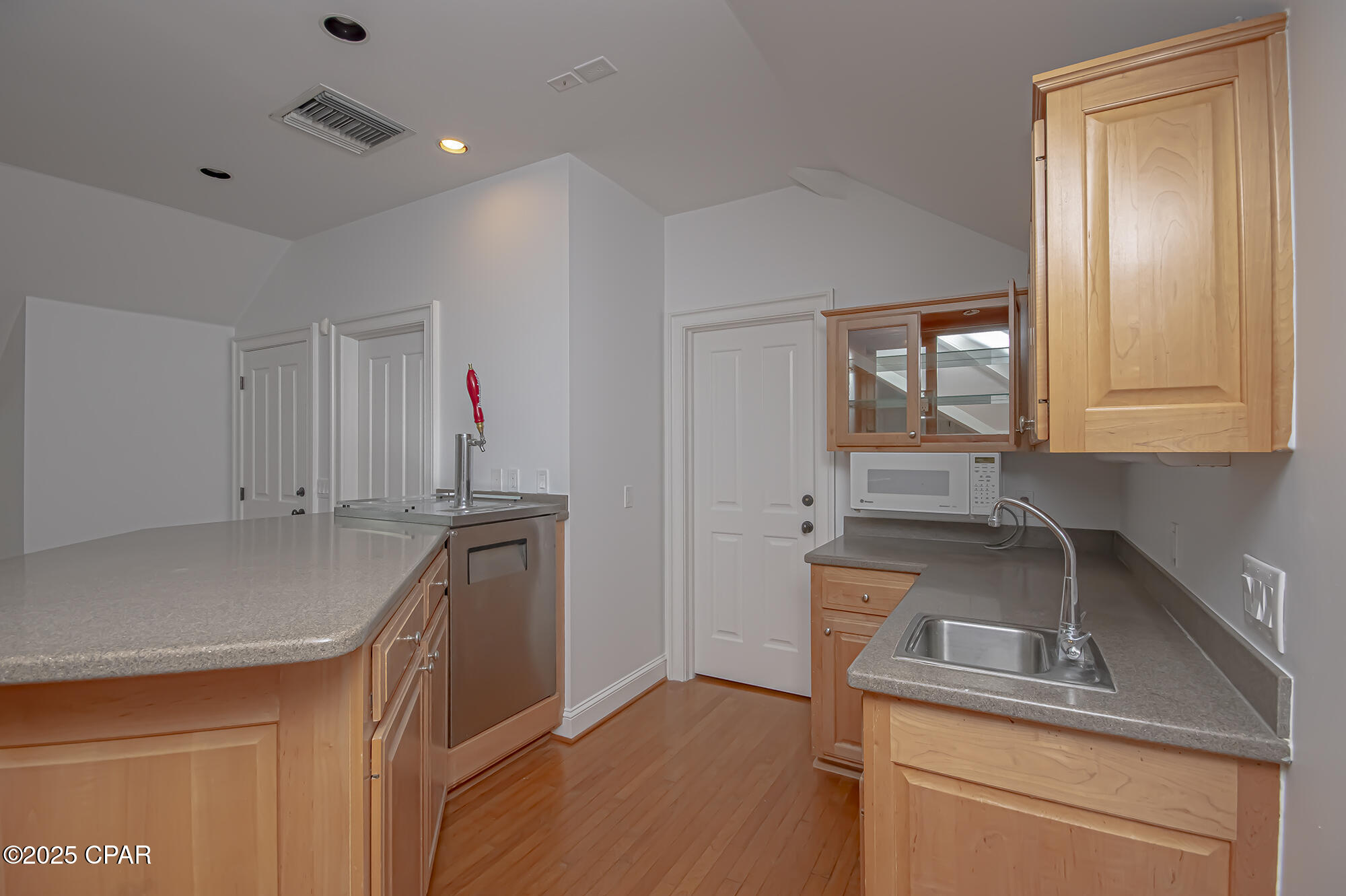 Image 70 For 3311 Harbour Place