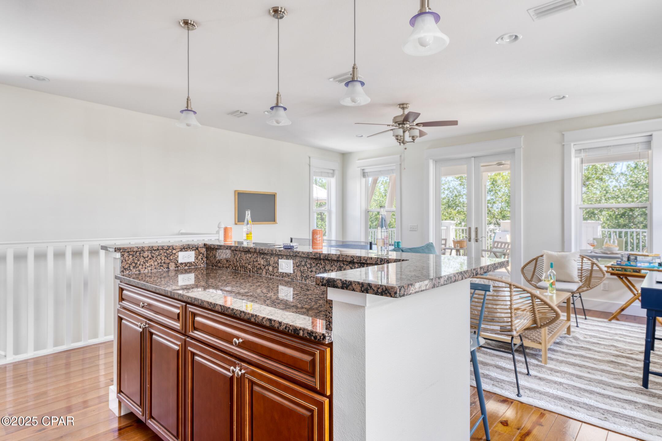 Listing photo id 16 for 115 Cottage Court