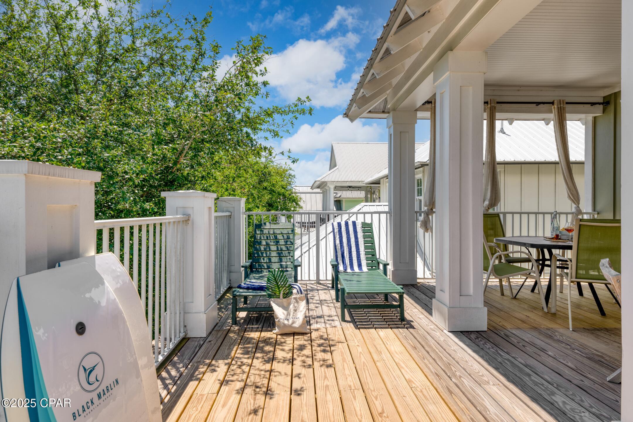 Listing photo id 28 for 115 Cottage Court