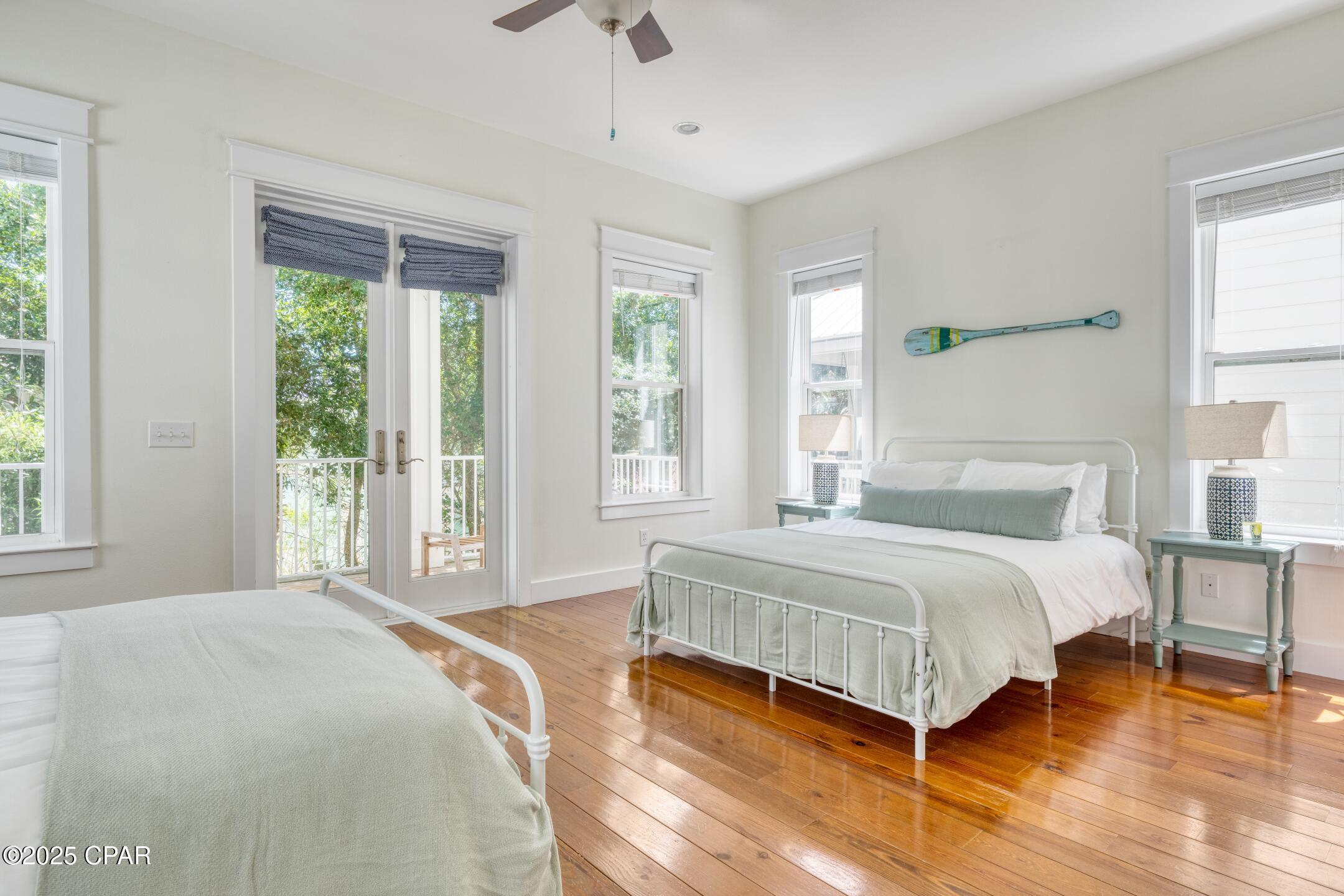 Listing photo id 33 for 115 Cottage Court