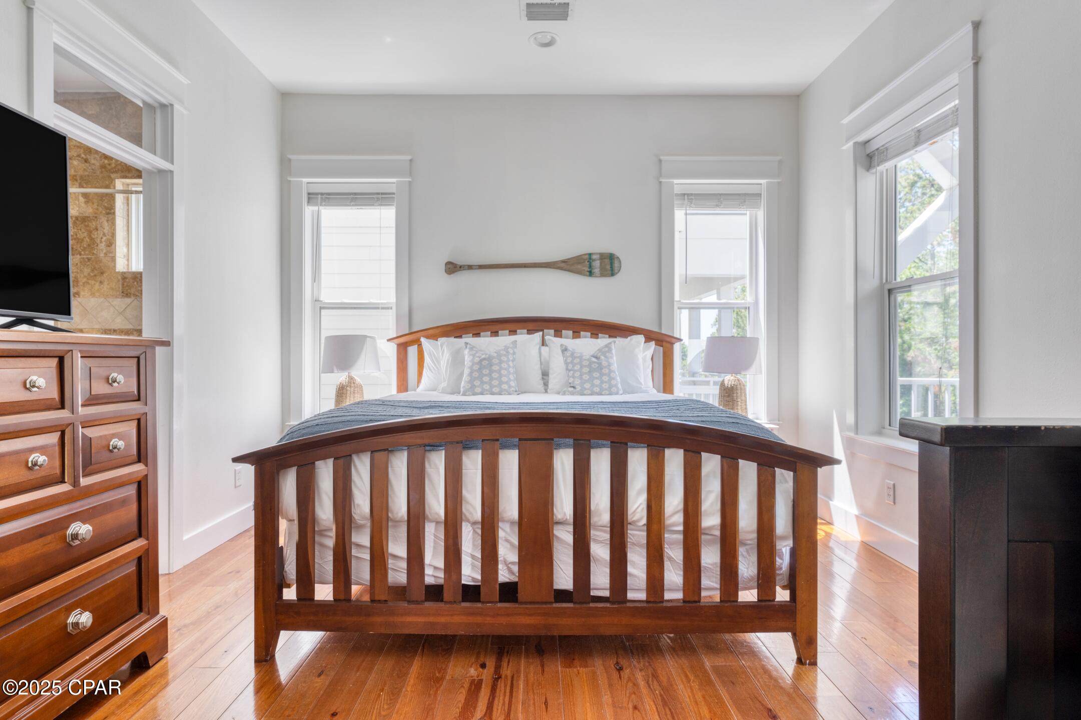 Listing photo id 40 for 115 Cottage Court