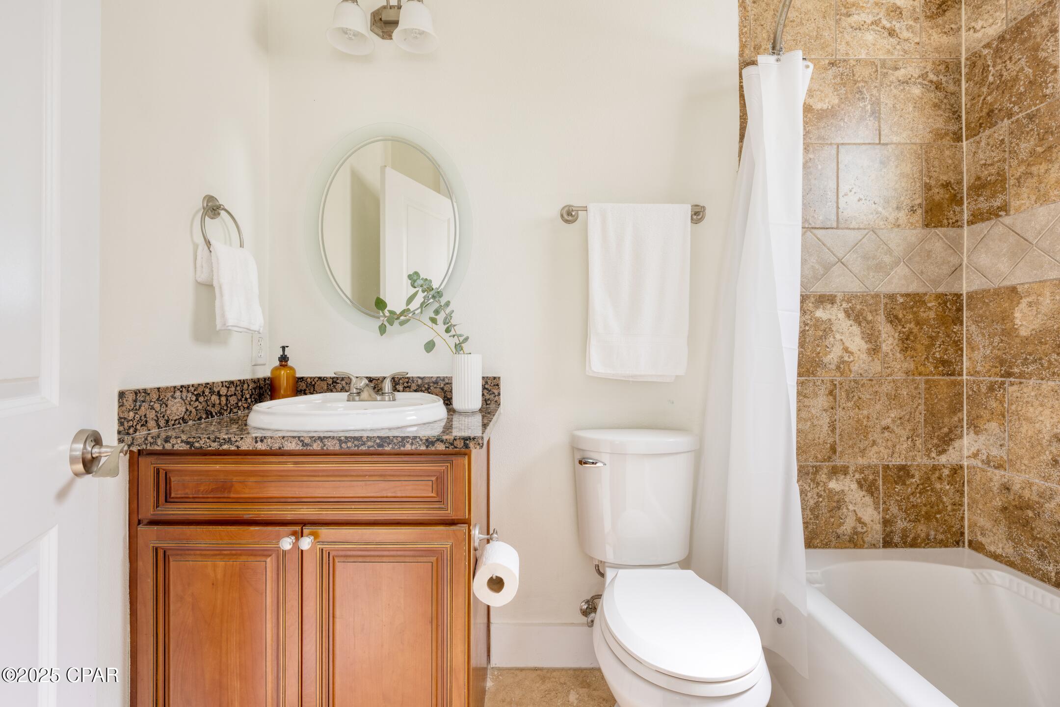 Image 45 For 115 Cottage Court