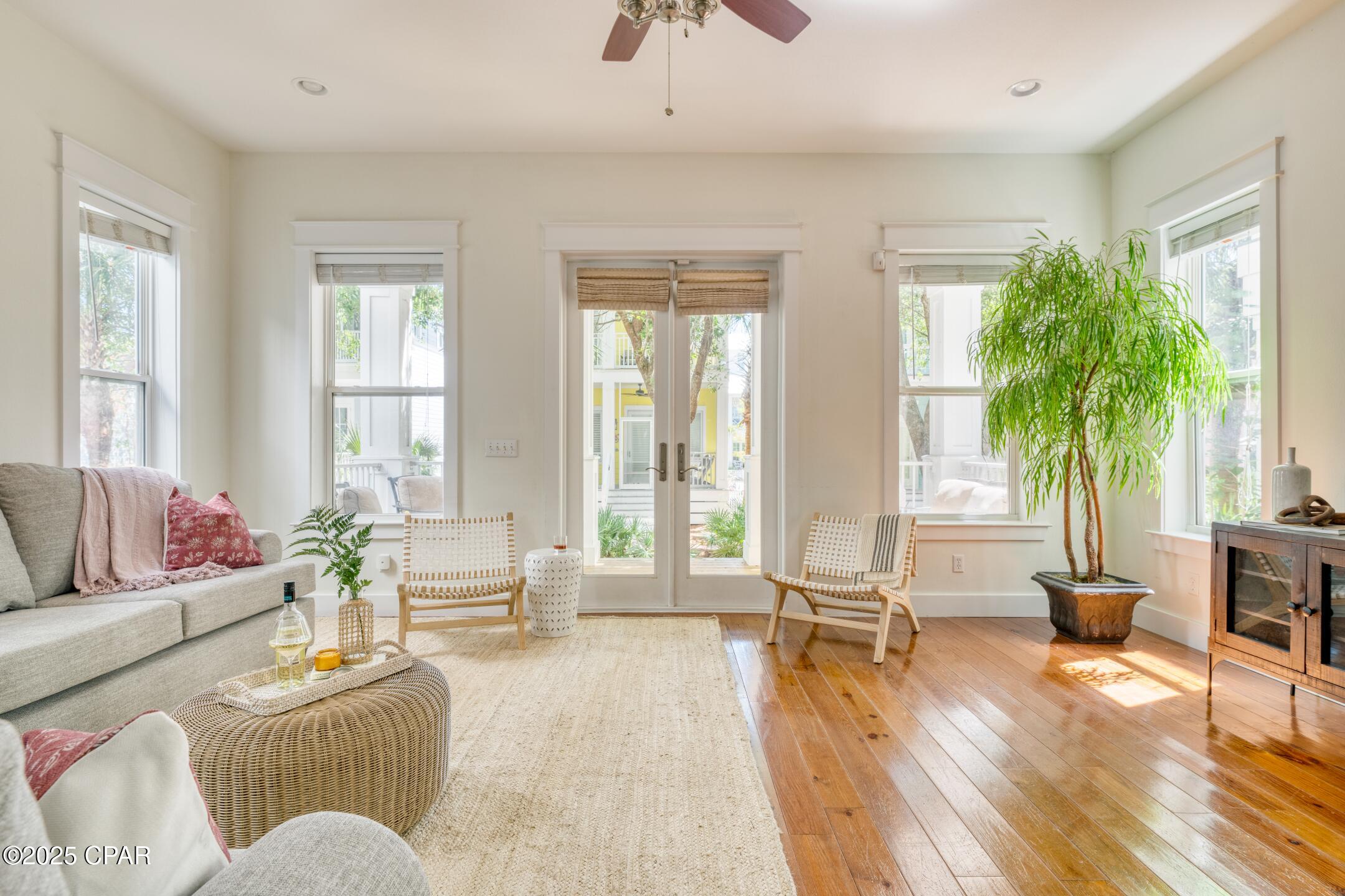 Image 7 For 115 Cottage Court