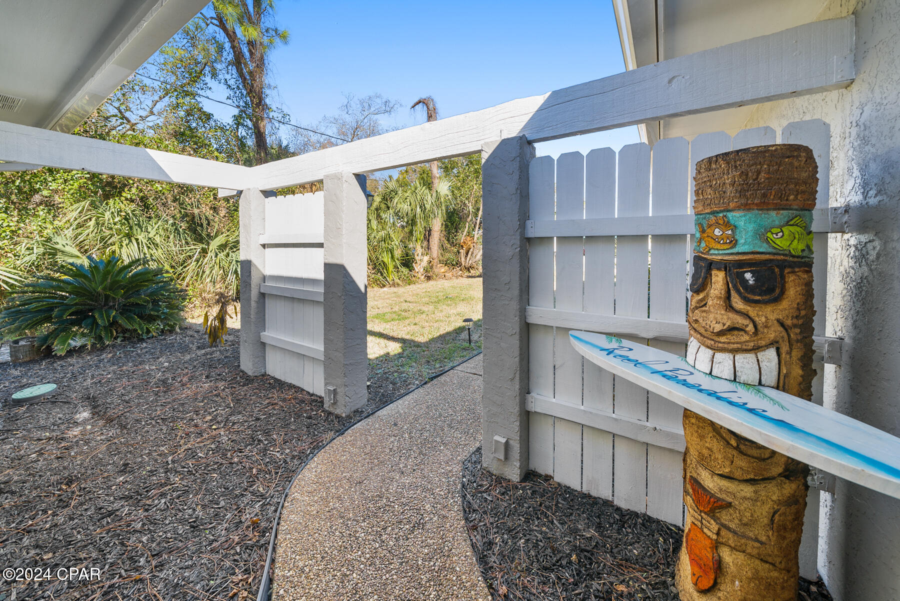 Image 2 For 5701 Lagoon Drive