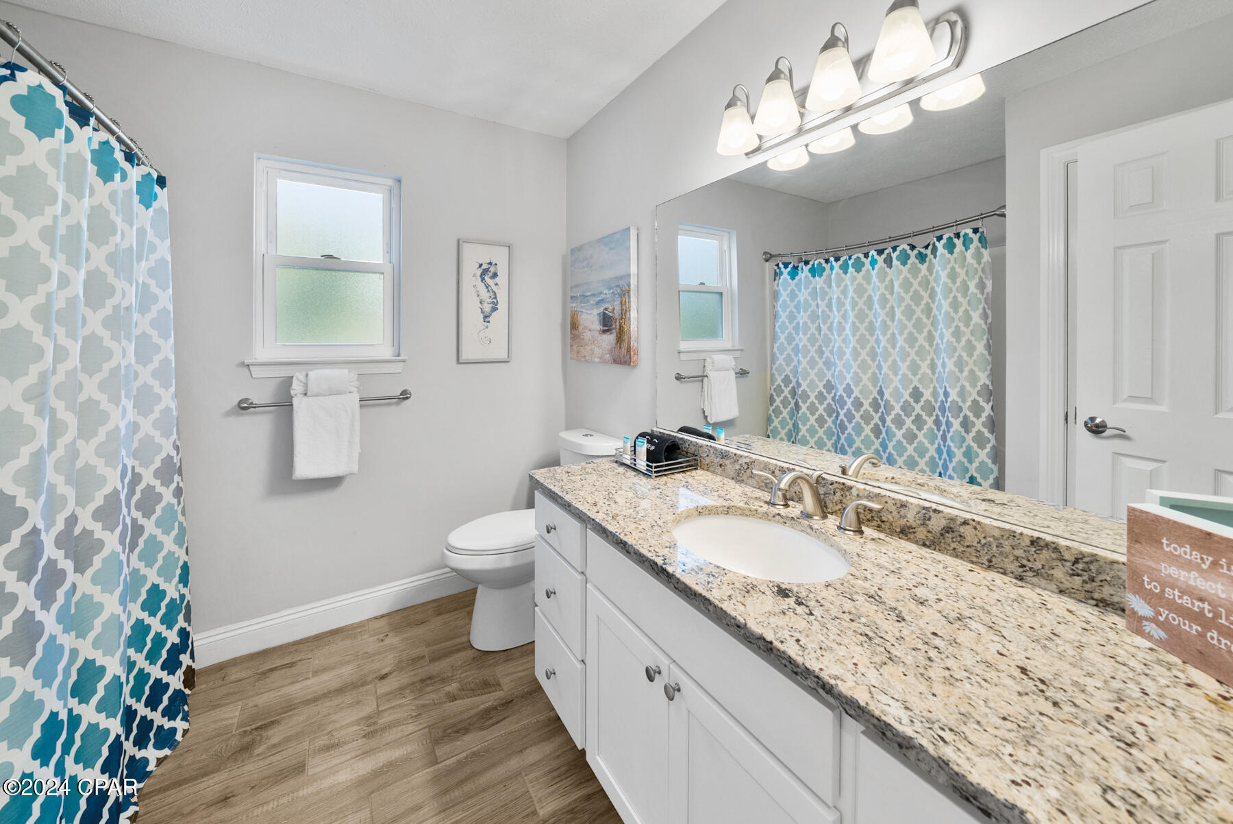 Image 20 For 5701 Lagoon Drive