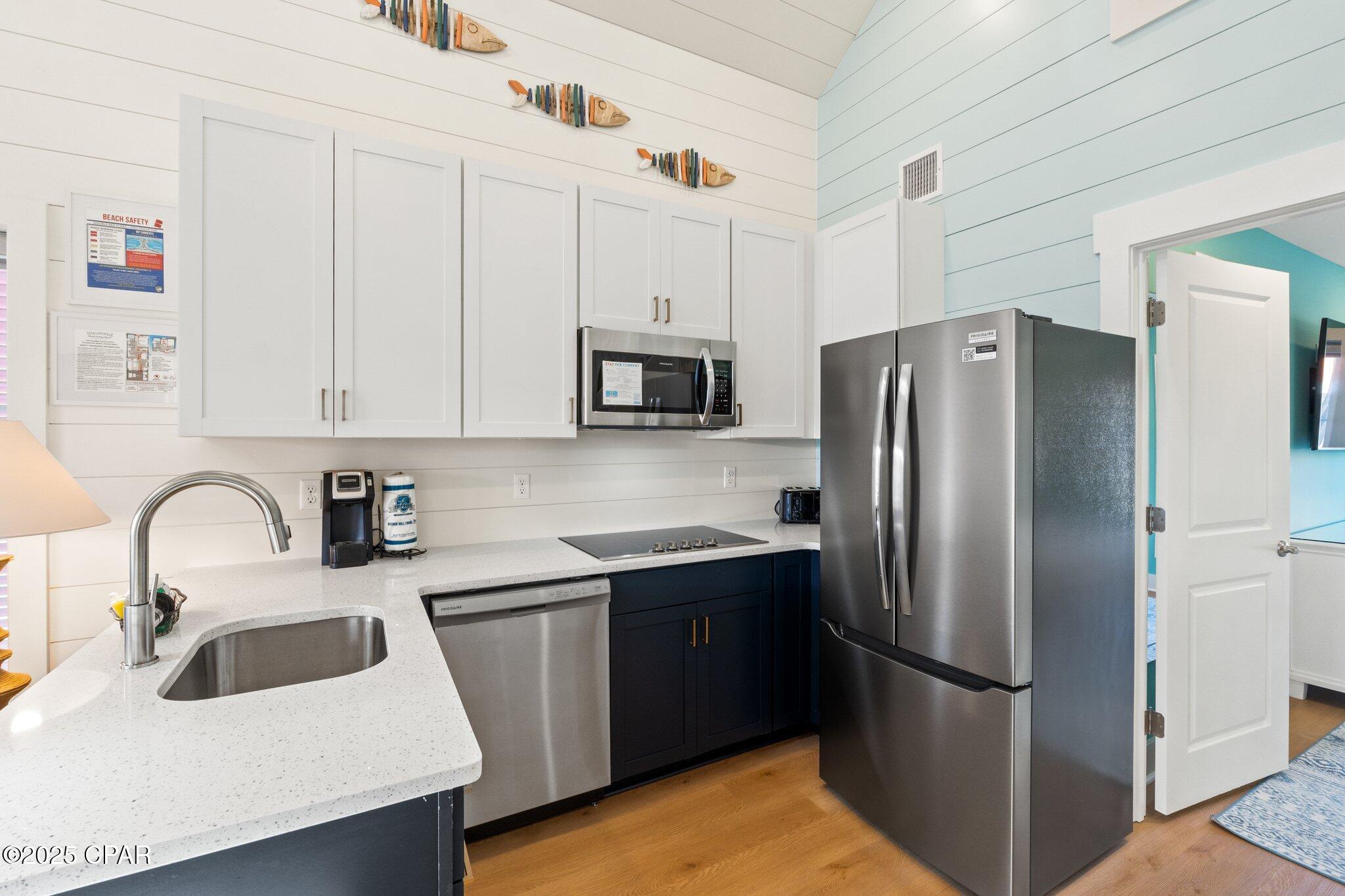 Image 11 For 140 Paradise Found Circle 4