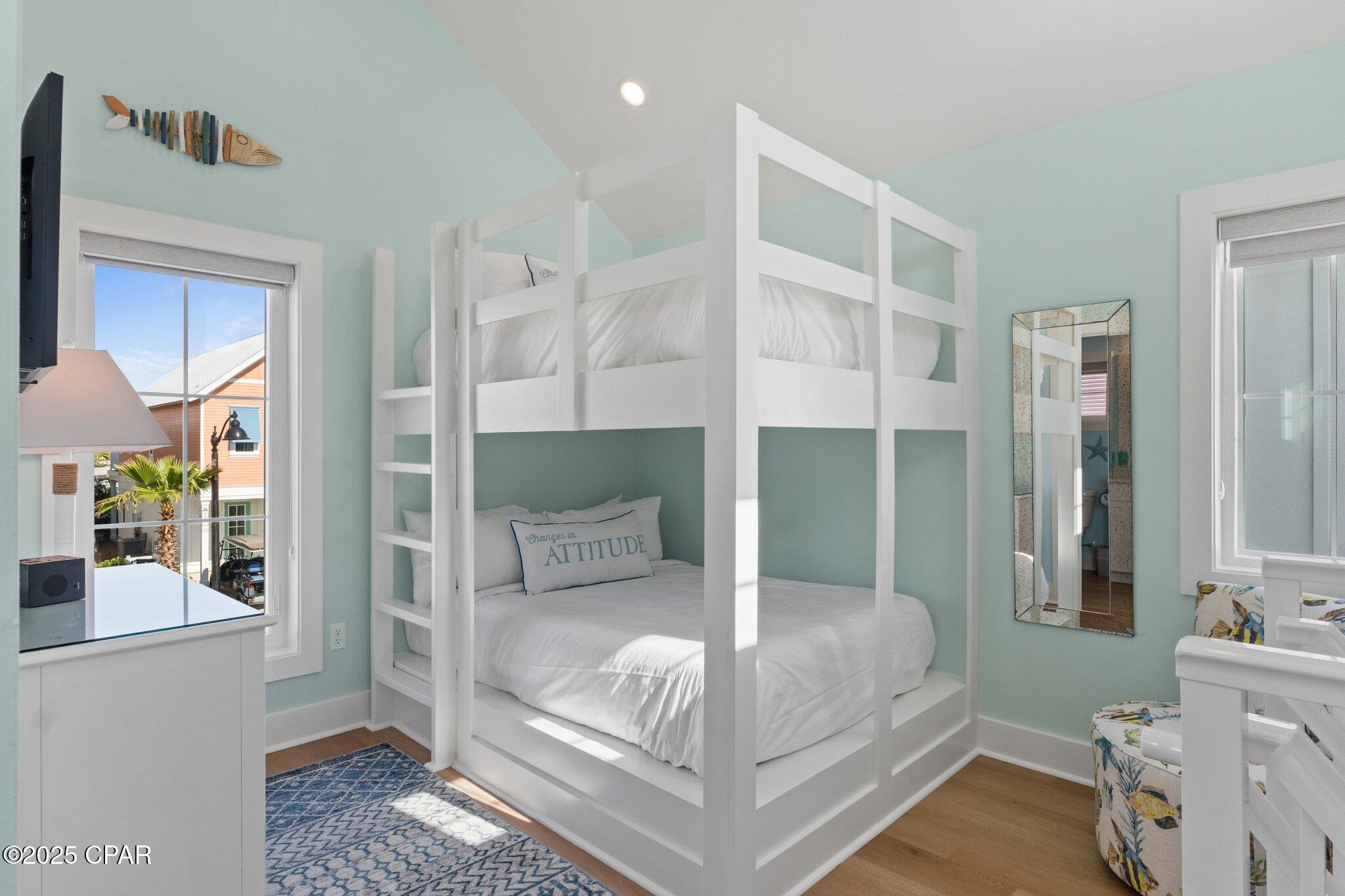 Listing photo id 18 for 140 Paradise Found Circle 4