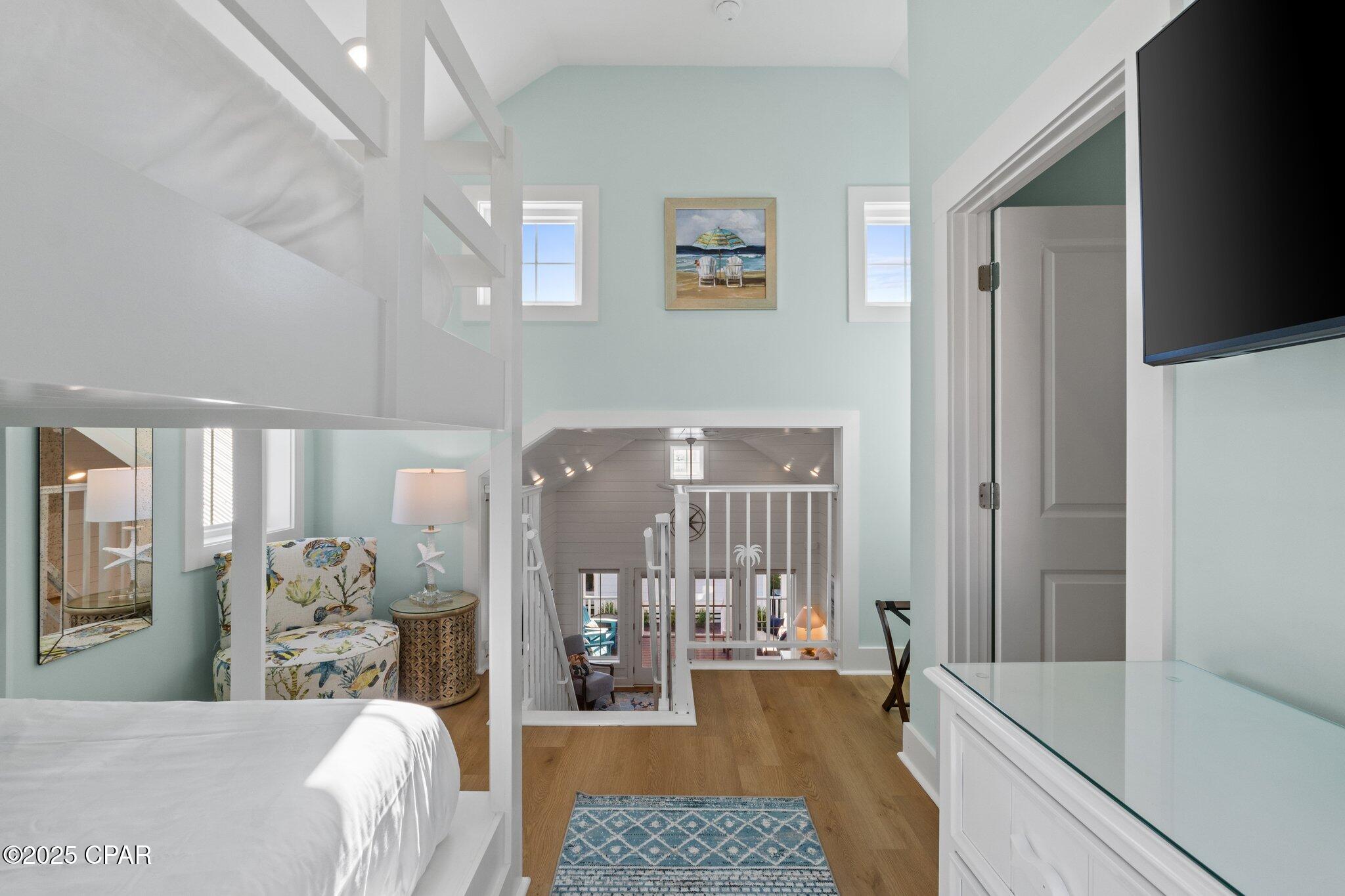 Listing photo id 19 for 140 Paradise Found Circle 4