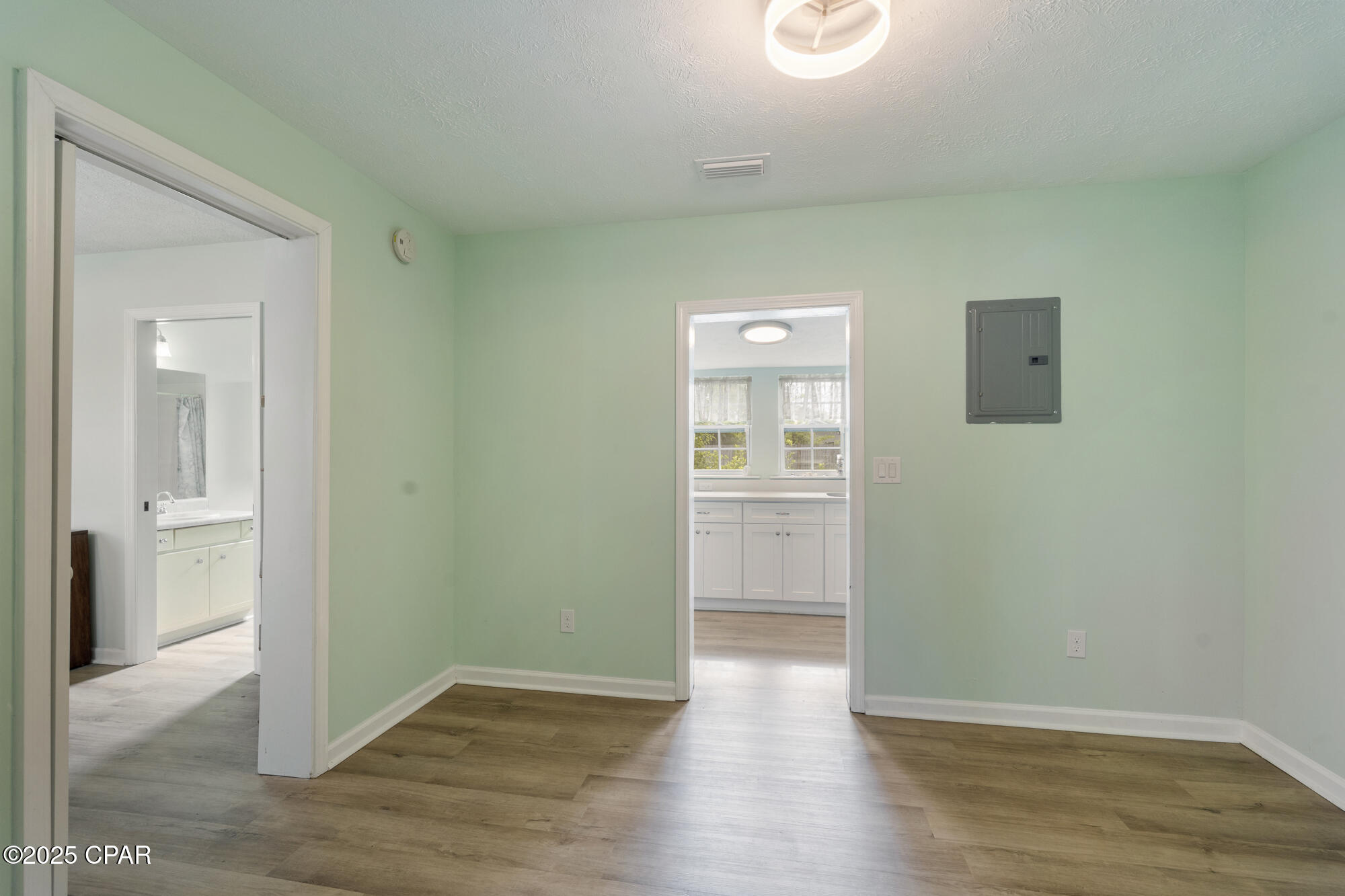 Image 14 For 1812 Foster Avenue