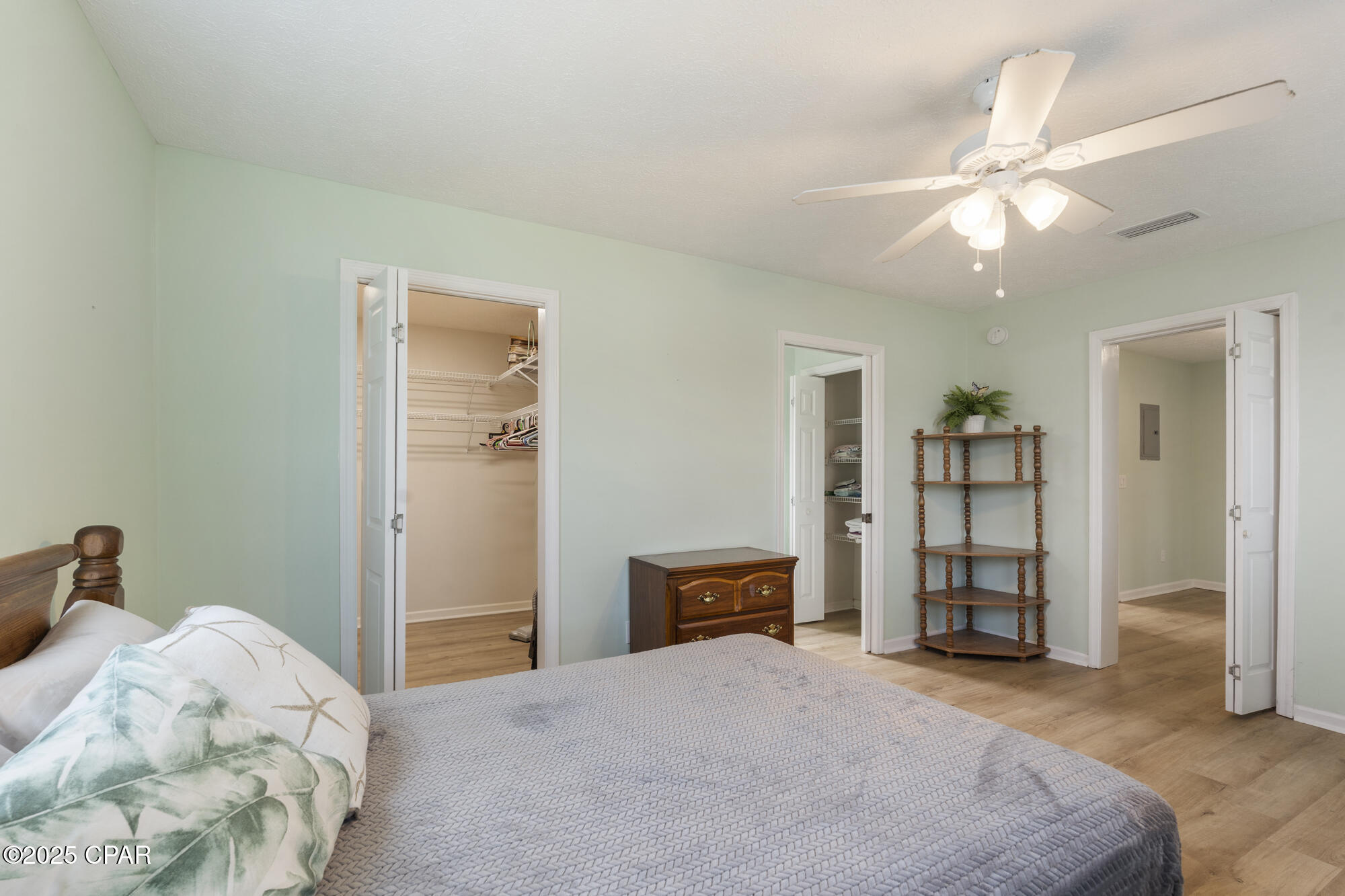 Image 19 For 1812 Foster Avenue