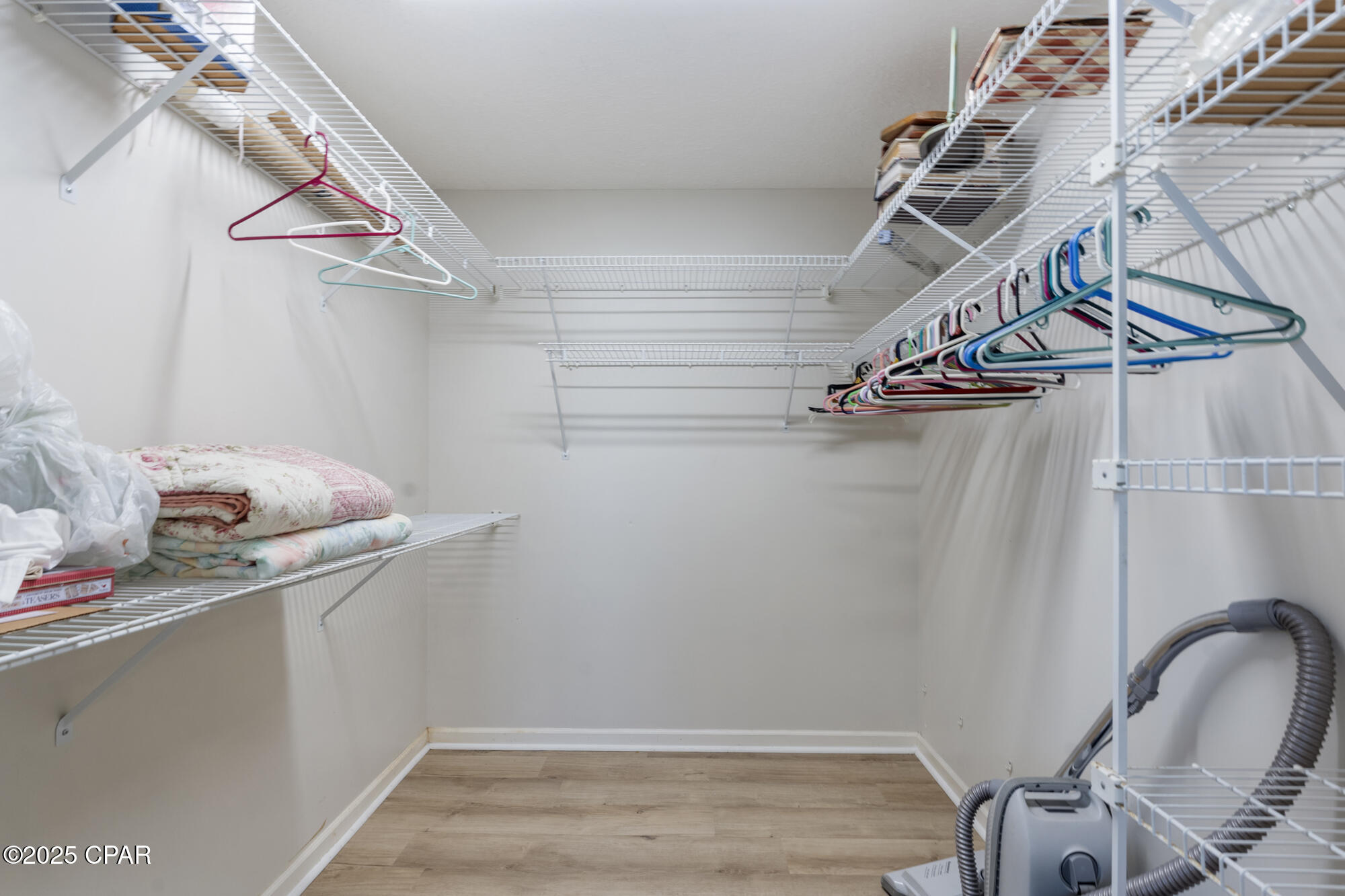 Image 20 For 1812 Foster Avenue