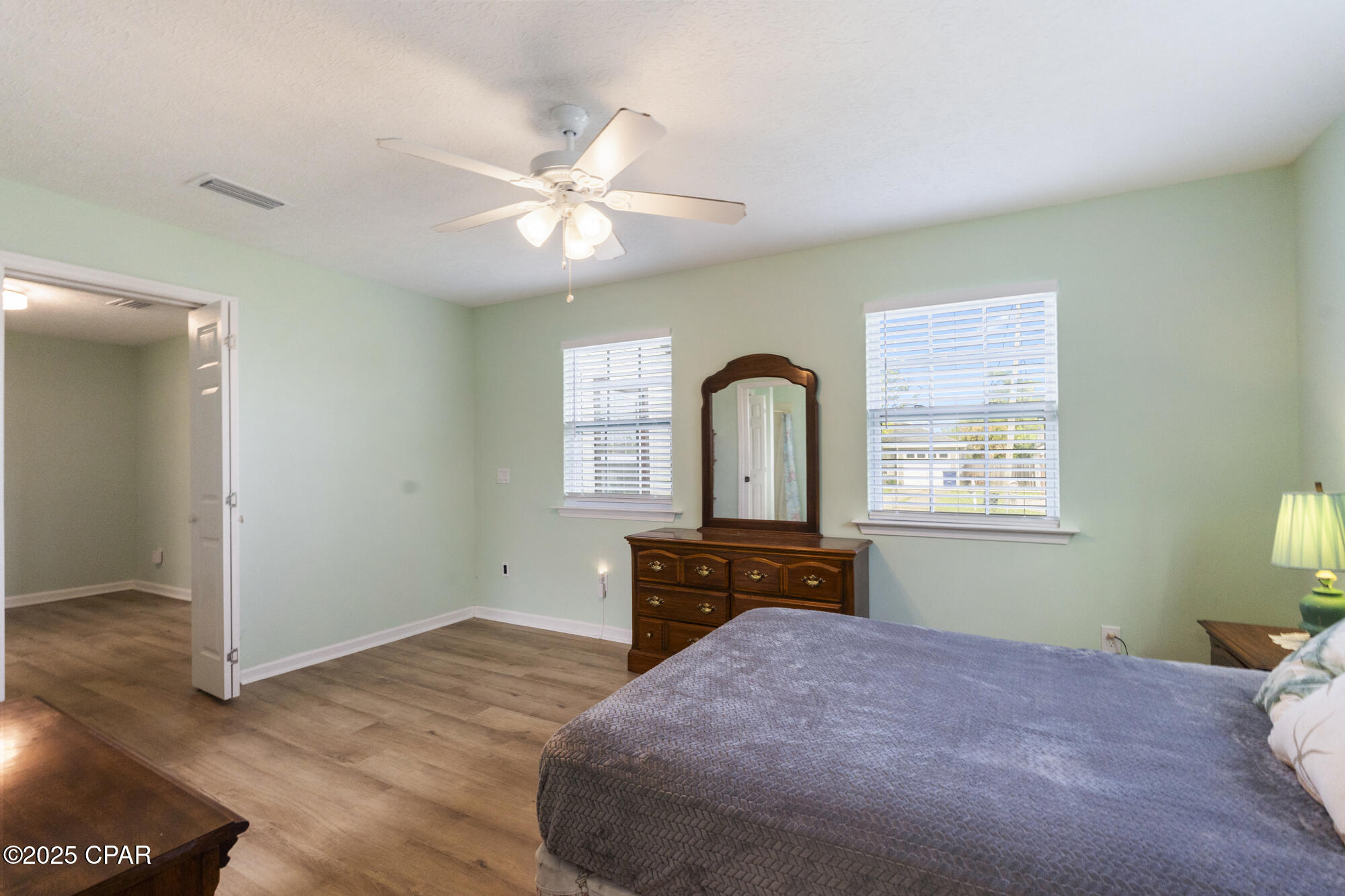 Image 21 For 1812 Foster Avenue