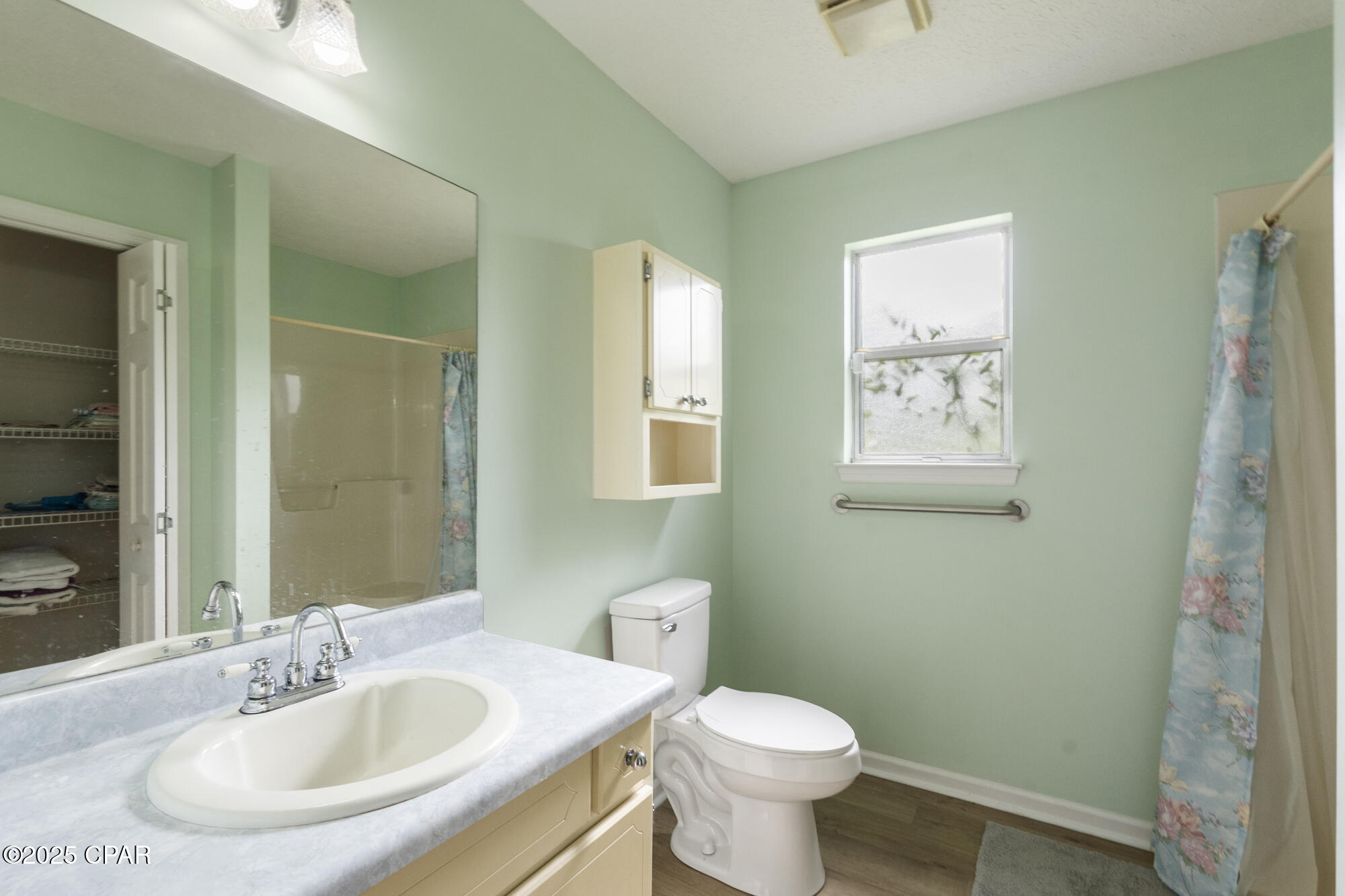 Image 22 For 1812 Foster Avenue