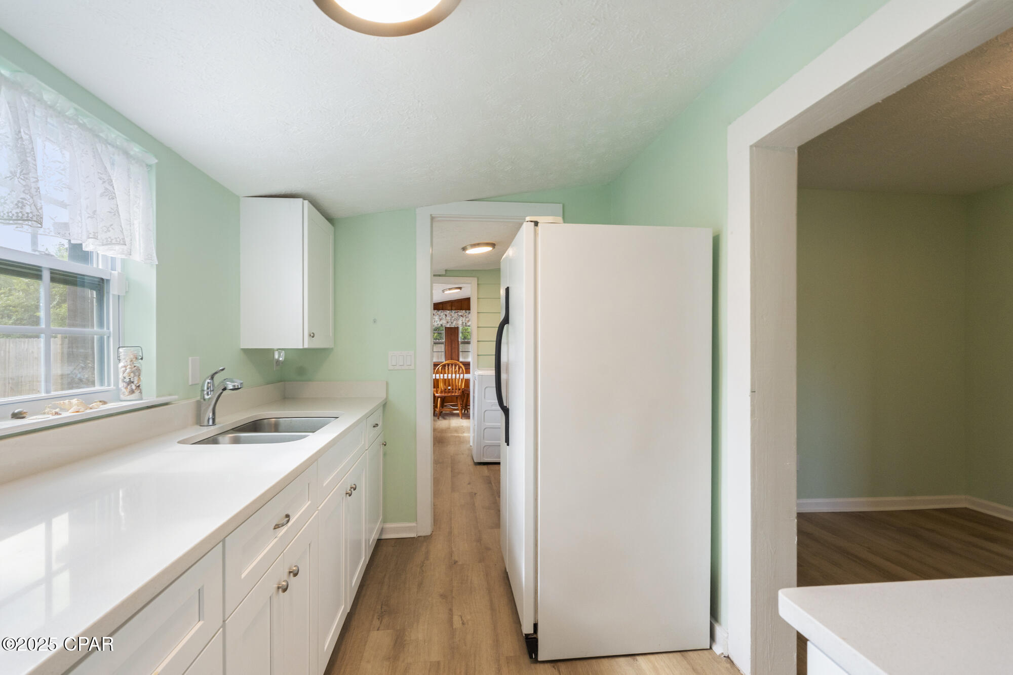 Image 26 For 1812 Foster Avenue