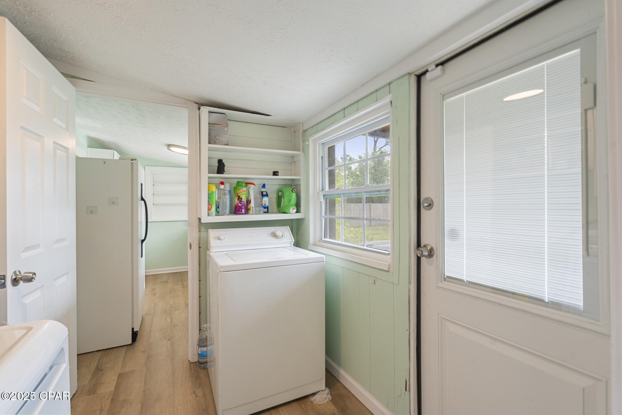 Image 28 For 1812 Foster Avenue