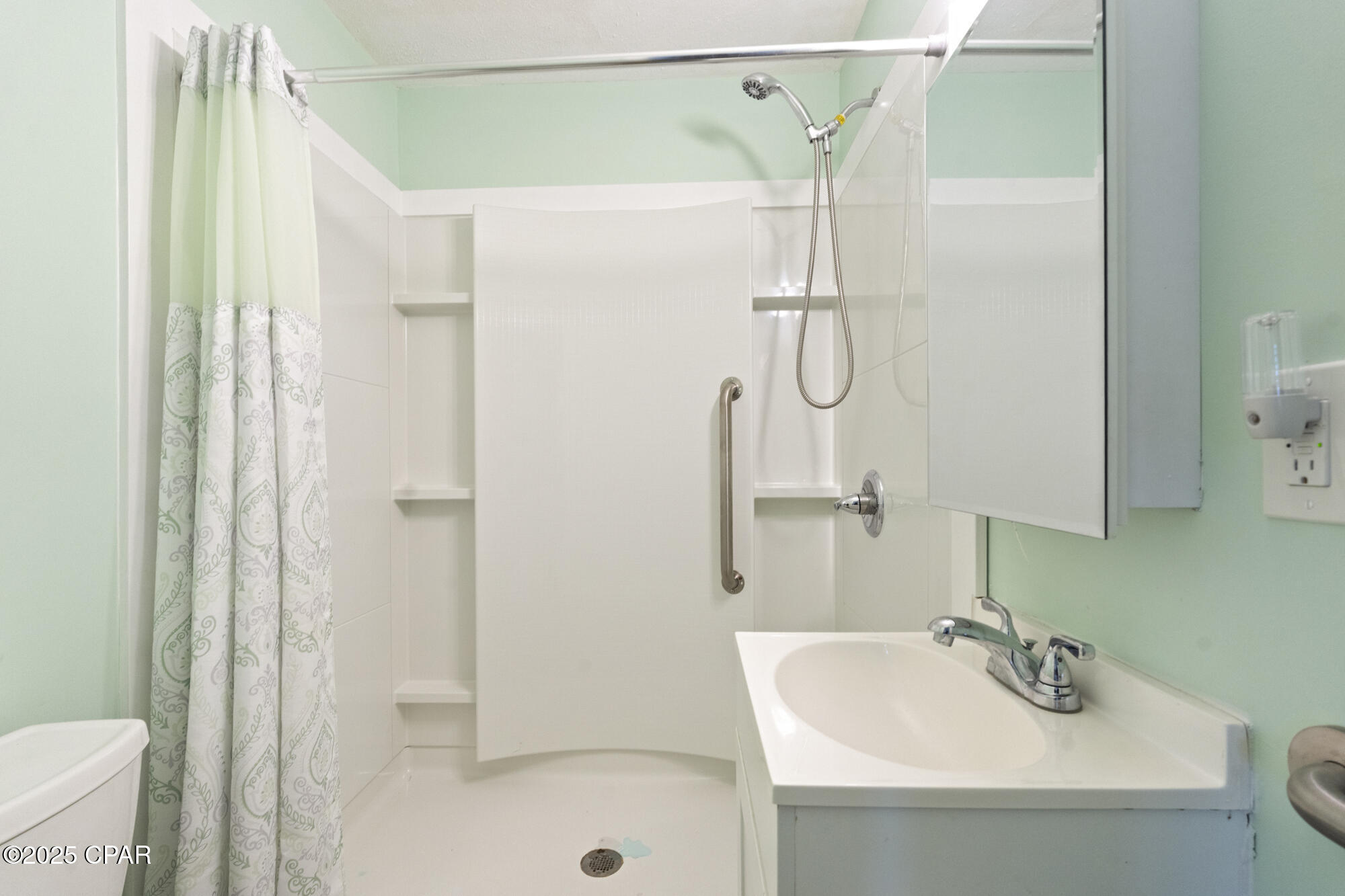 Image 34 For 1812 Foster Avenue