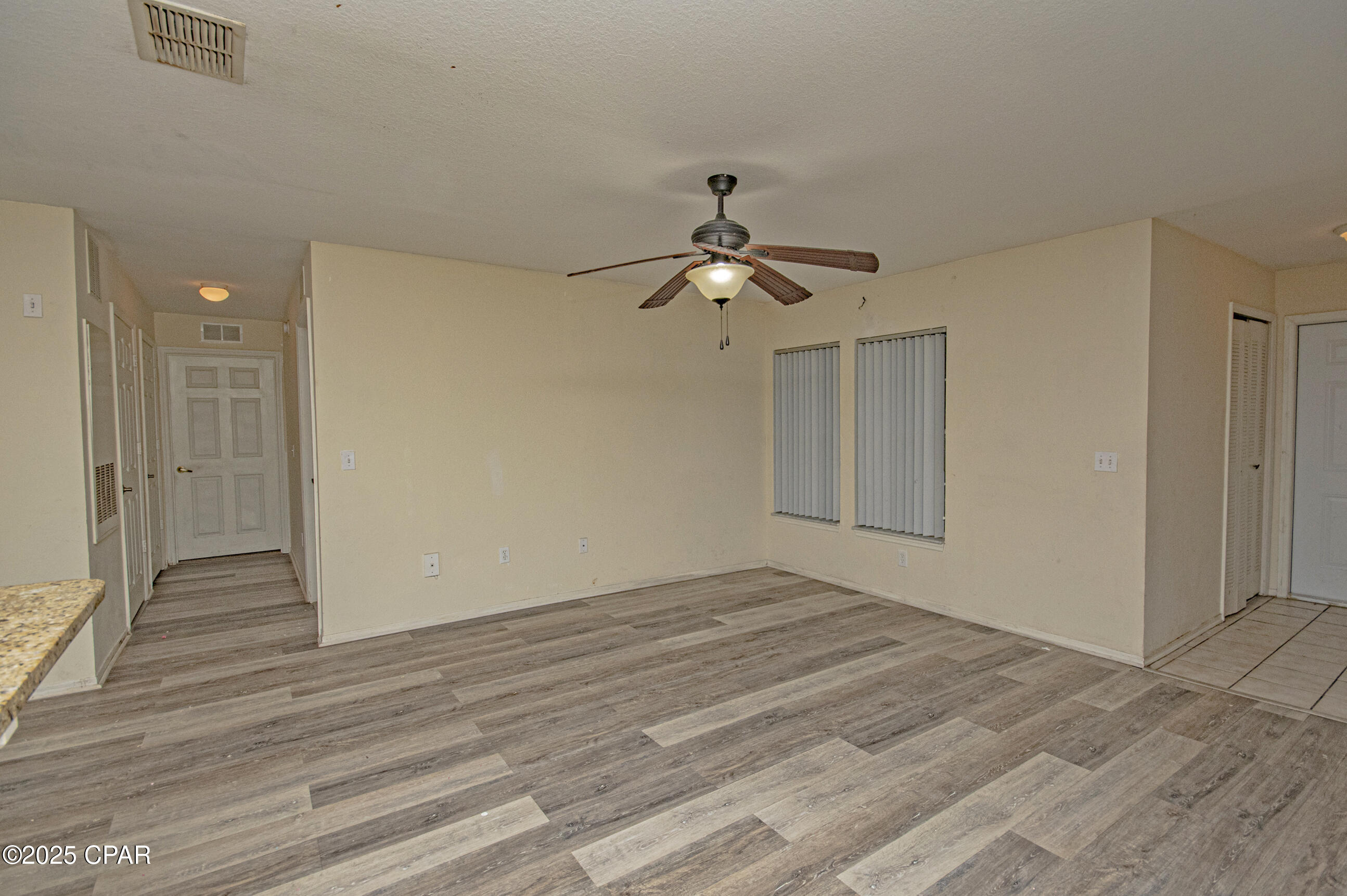 Image 24 For 703 Lighthouse Road