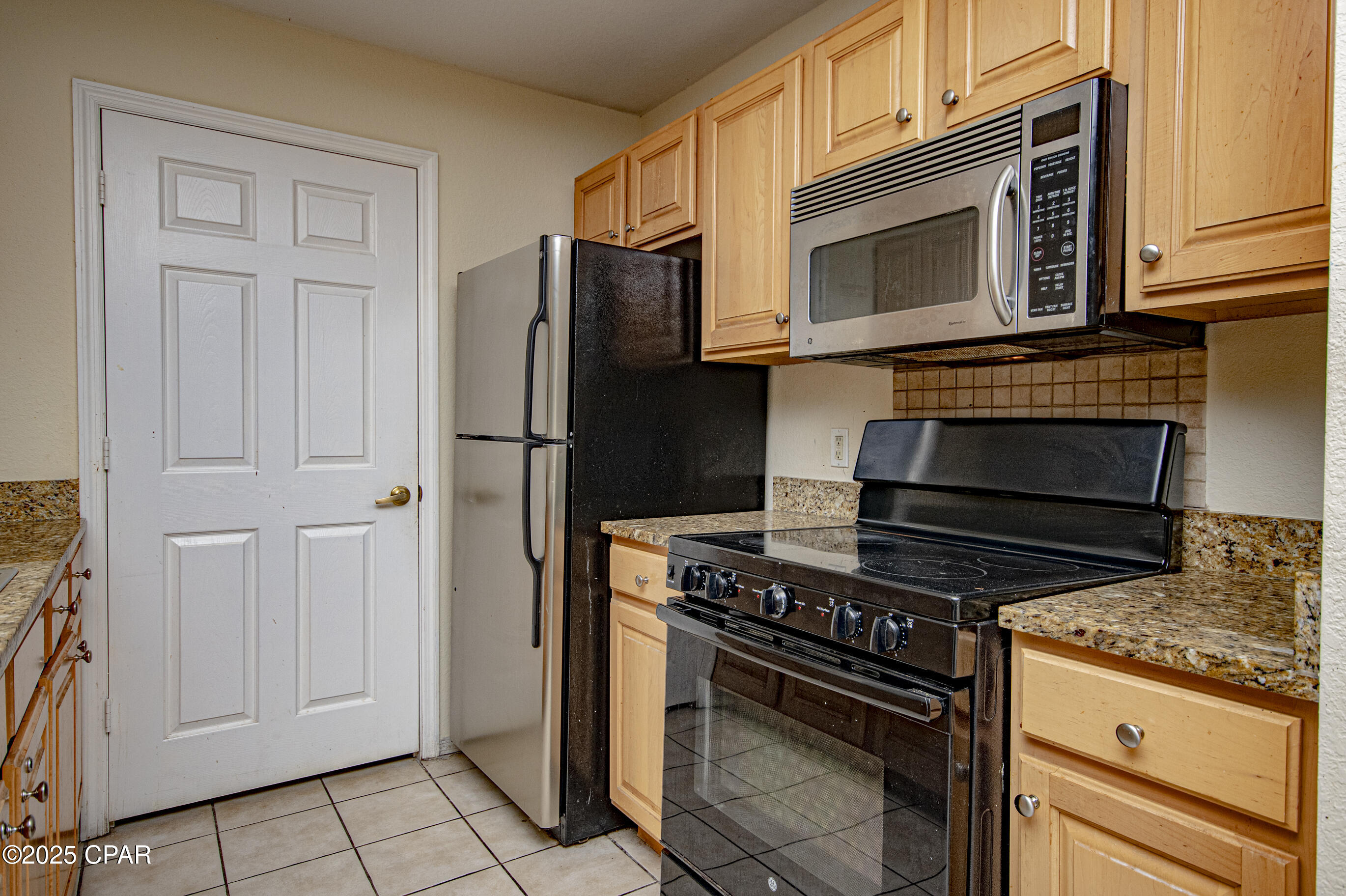 Image 7 For 703 Lighthouse Road