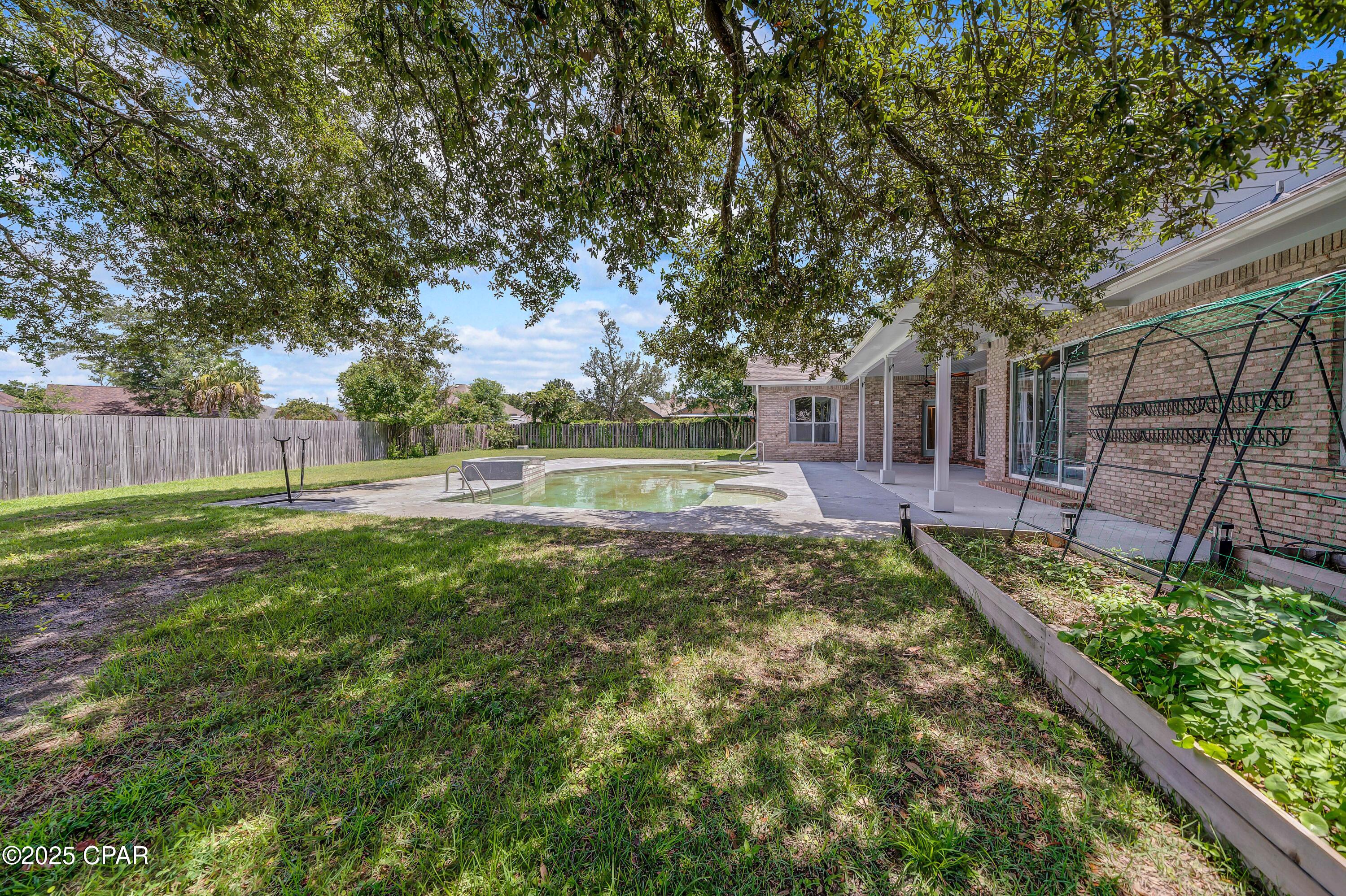 Image 2 For 2808 Longleaf Road